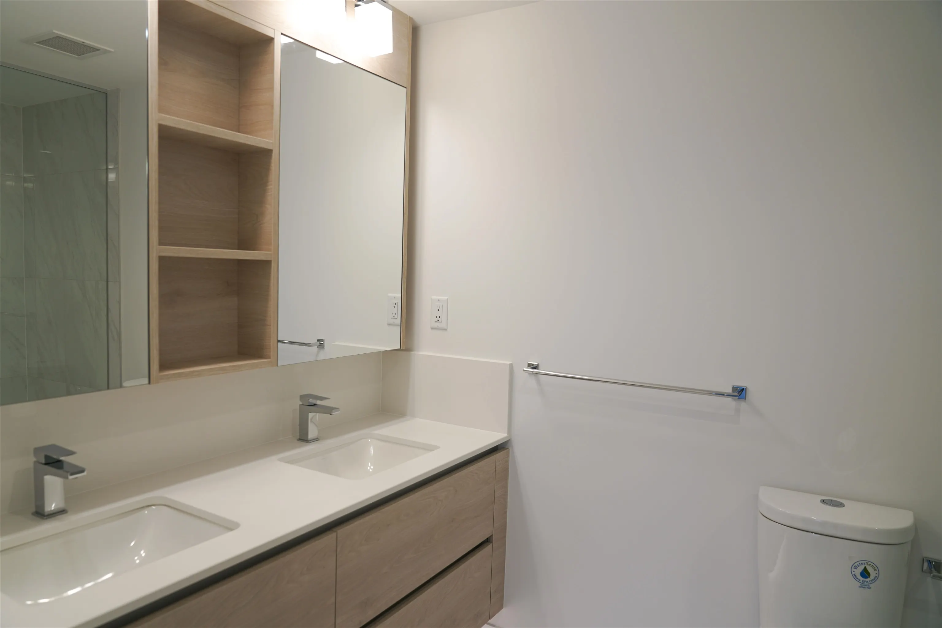 28XX 2085 Skyline Court
