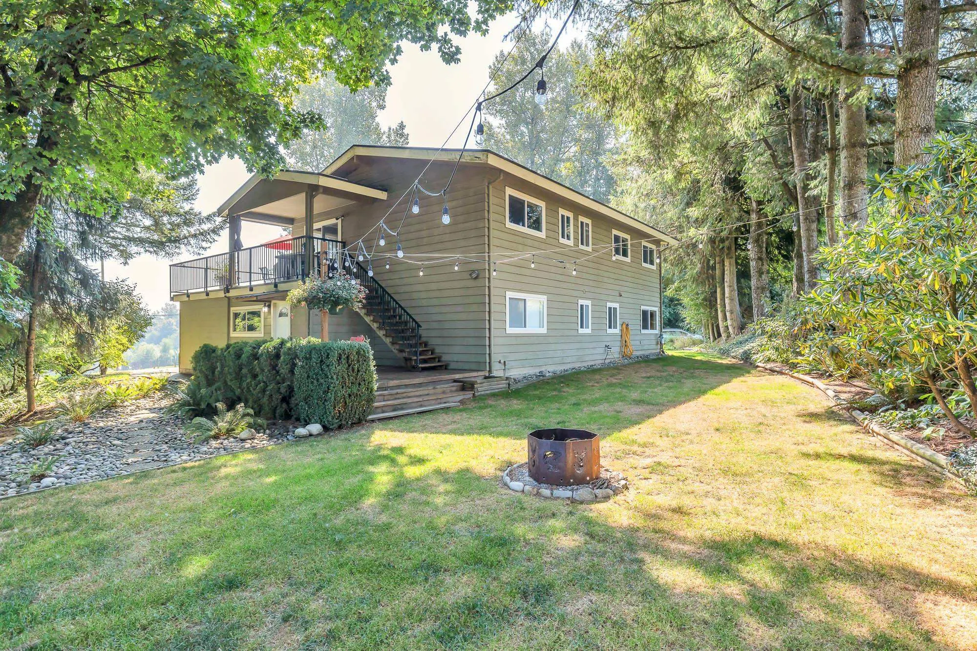 29665 Glengarry Avenue