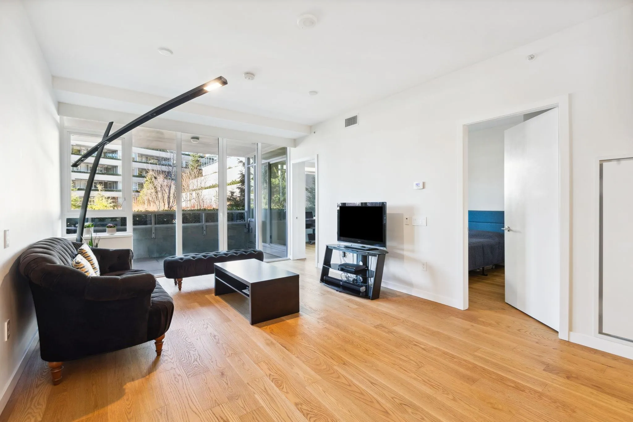 204 788 Arthur Erickson Place