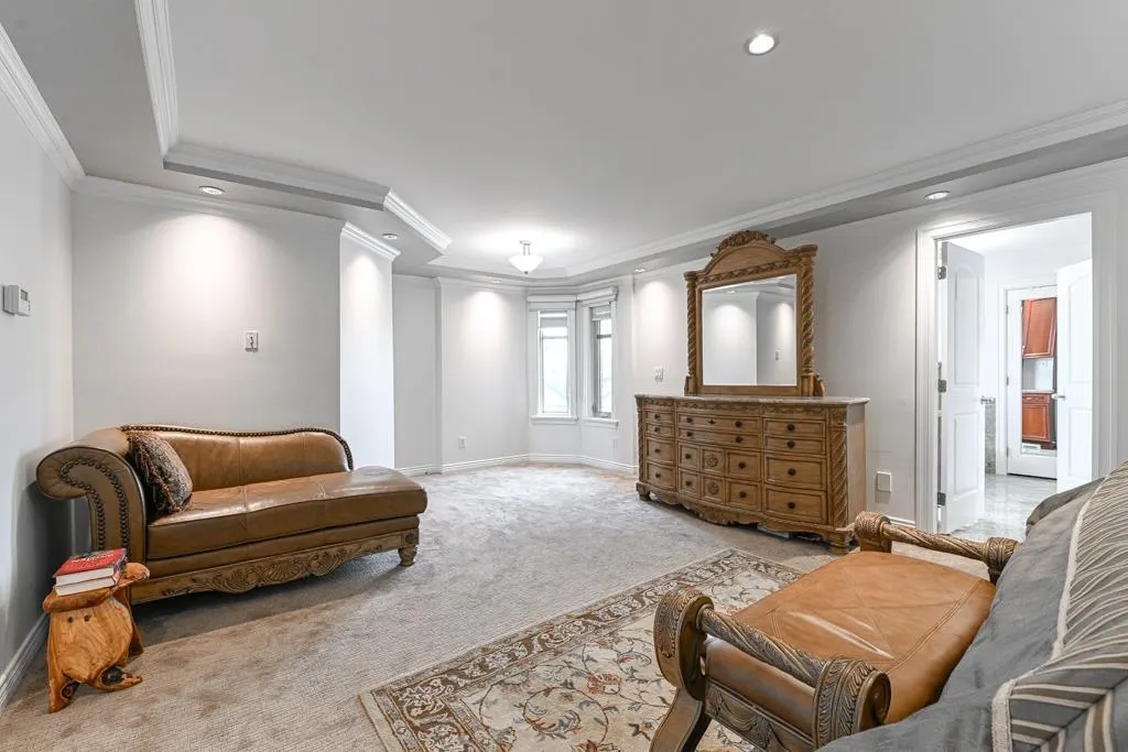 31496 Cougar Court