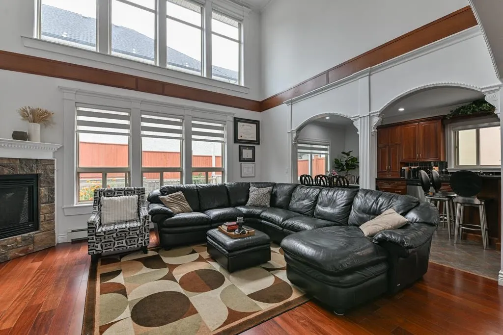 31496 Cougar Court