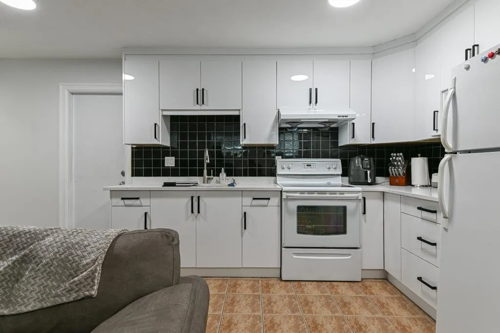 31496 Cougar Court