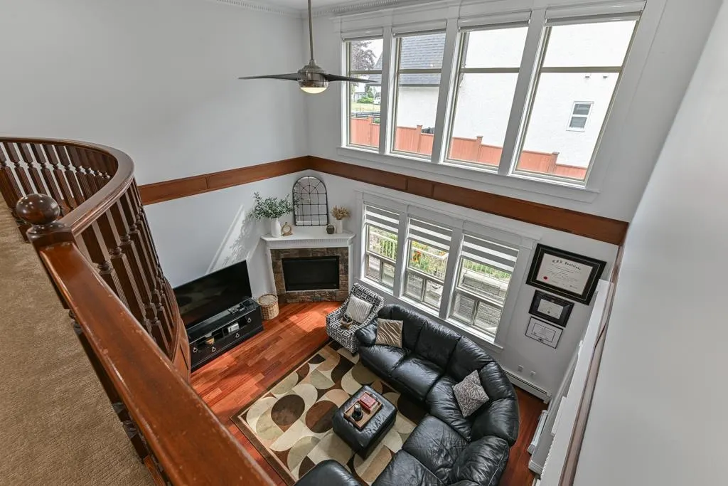 31496 Cougar Court
