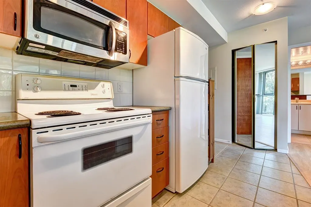 911 2763 Chandlery Place