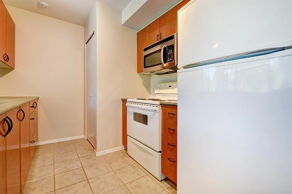 911 2763 Chandlery Place