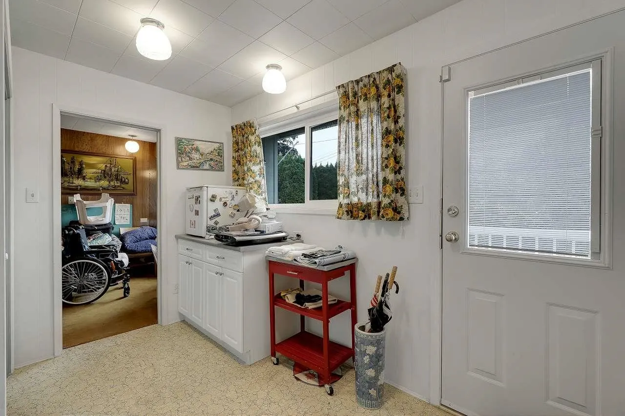 15115 Eagle Place