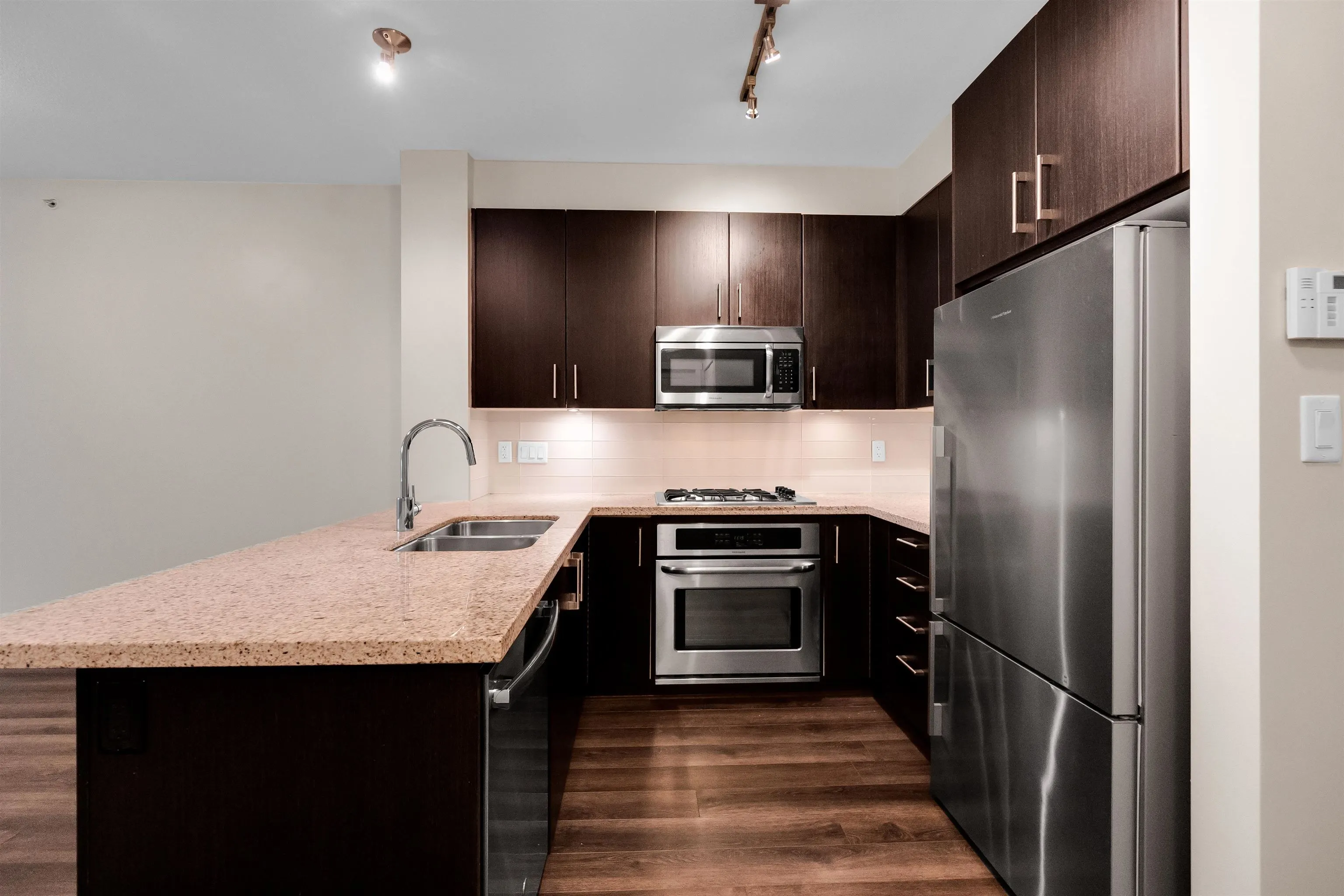 G10 119 W 22nd Street