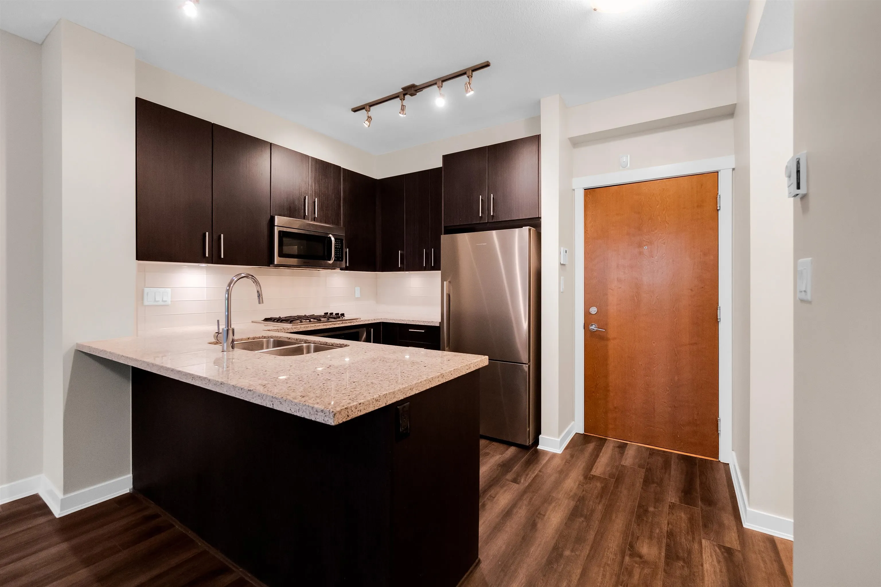 G10 119 W 22nd Street
