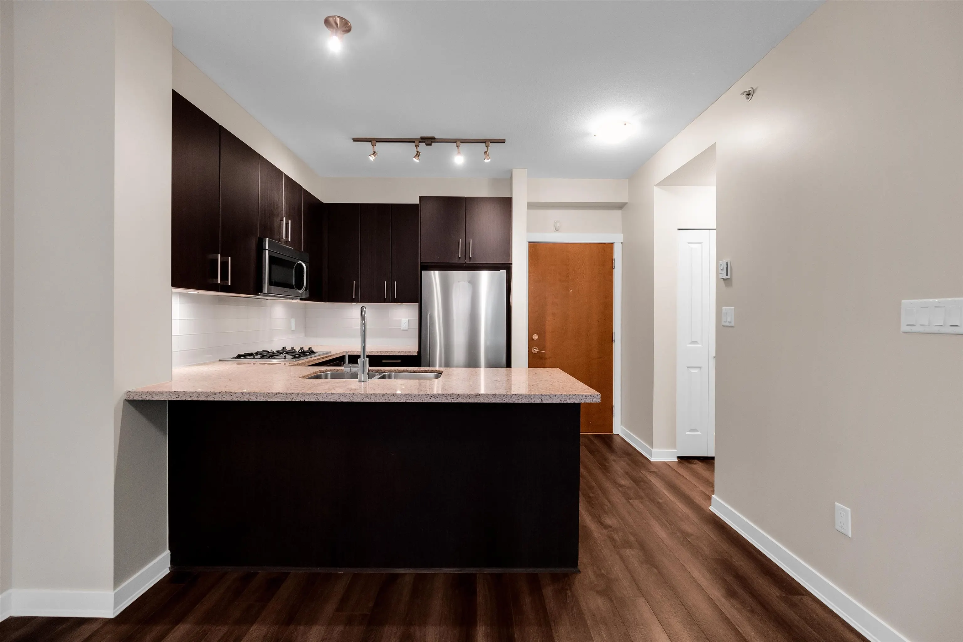 G10 119 W 22nd Street