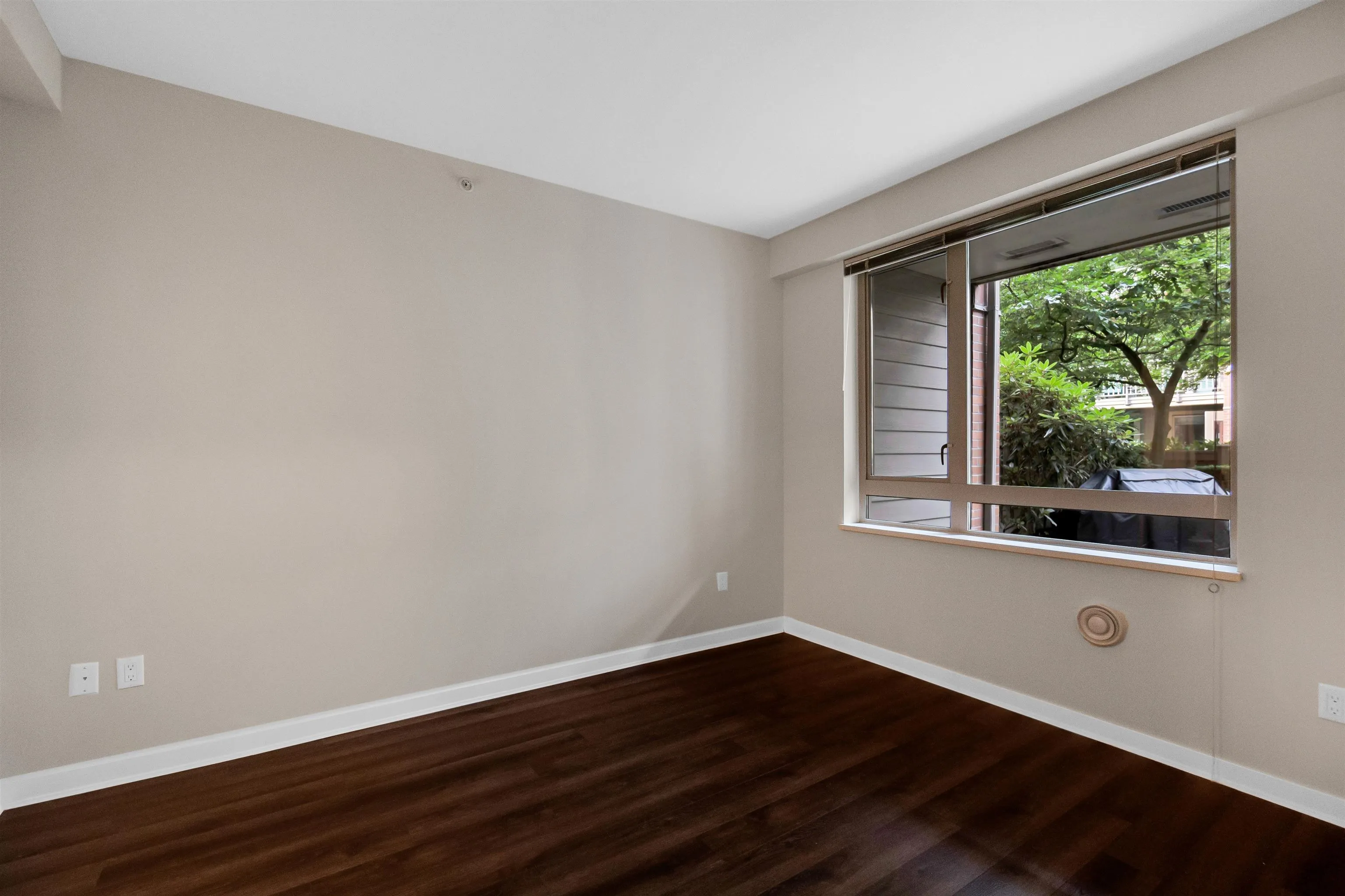 G10 119 W 22nd Street