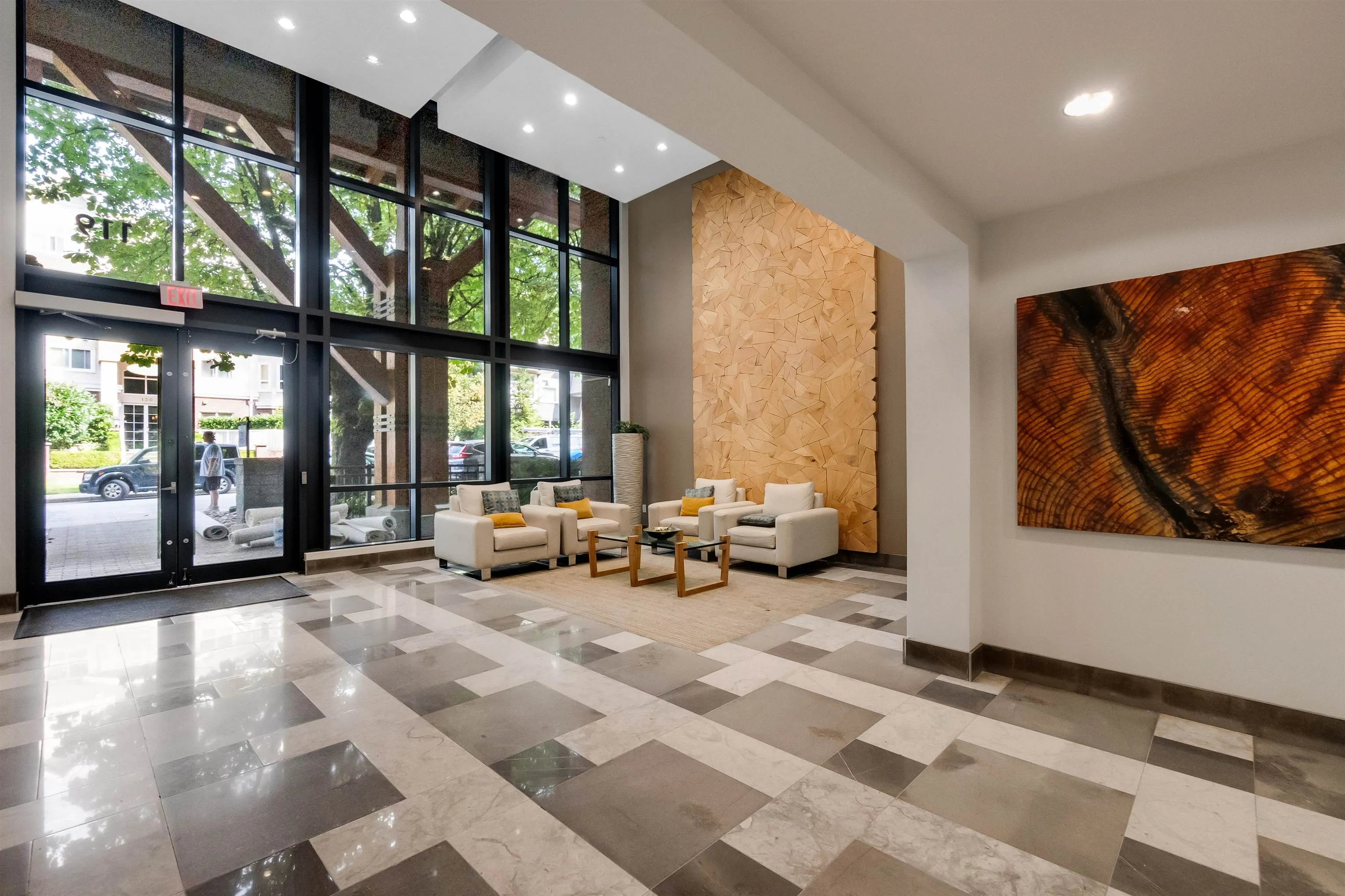 G10 119 W 22nd Street