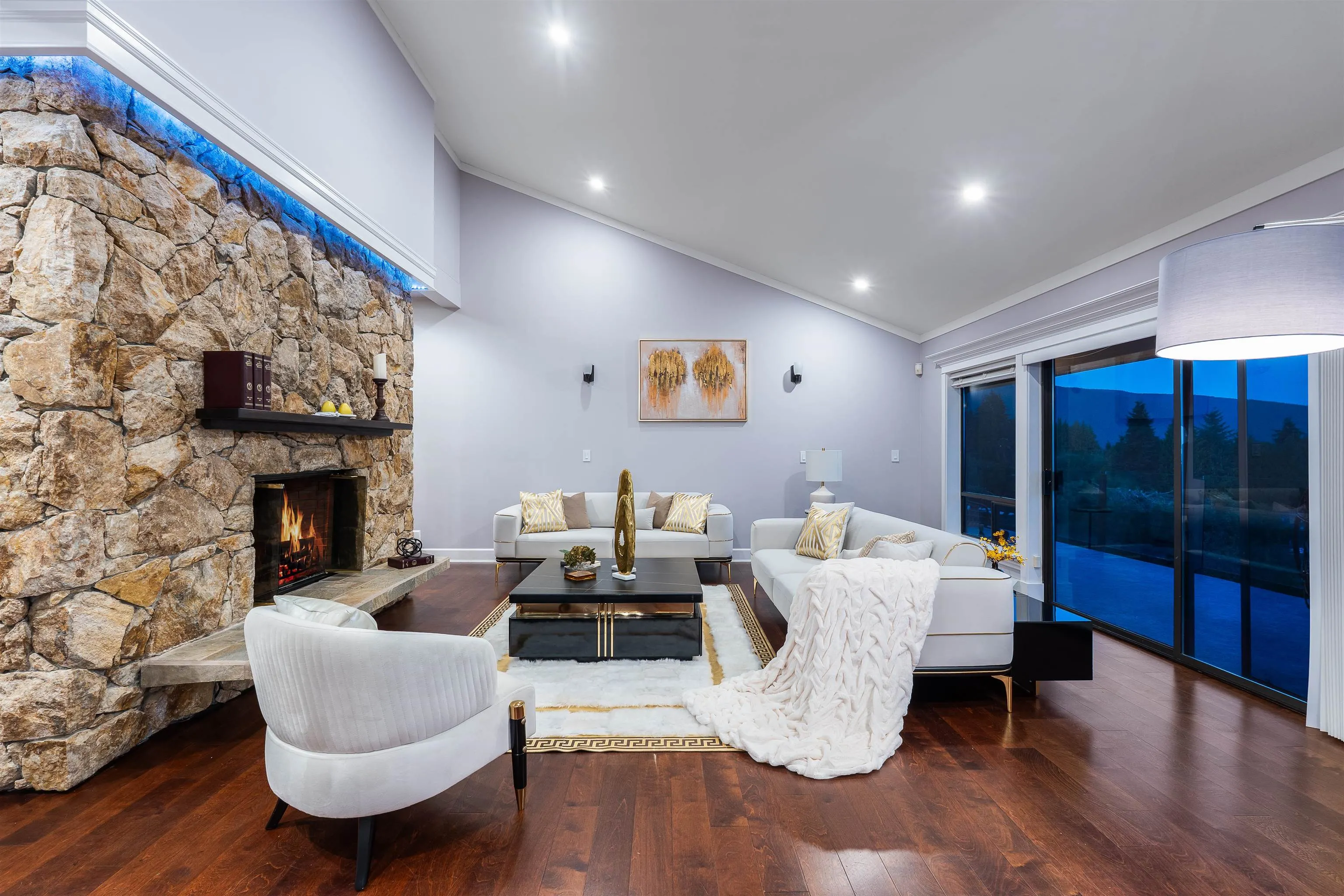 1521 Chartwell Drive