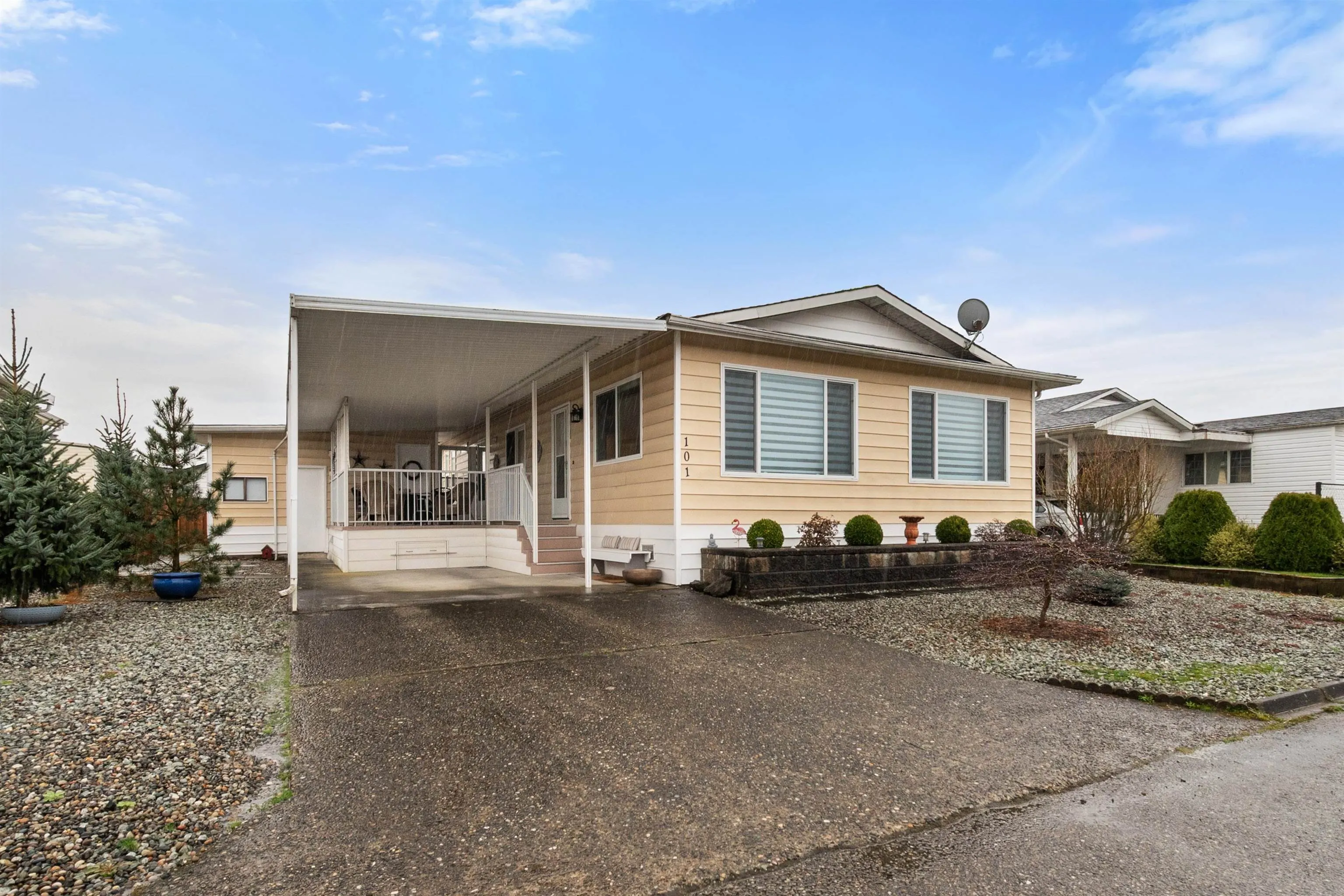 101 9055 Ashwell Road