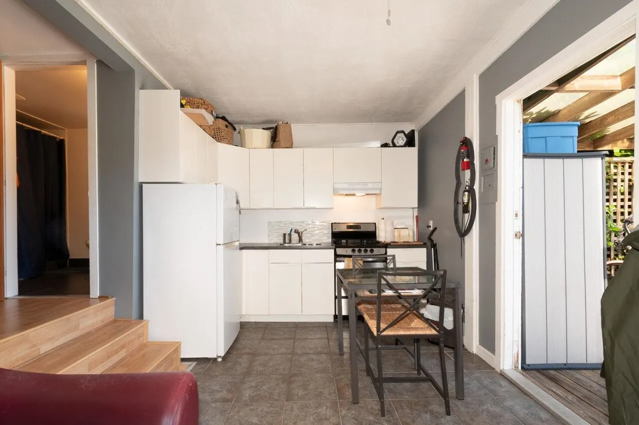 2564 Panorama Drive