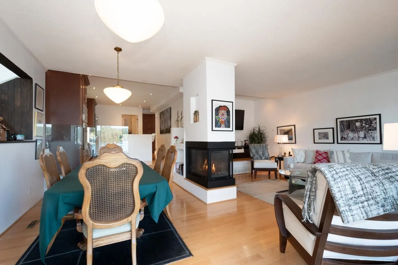 2564 Panorama Drive