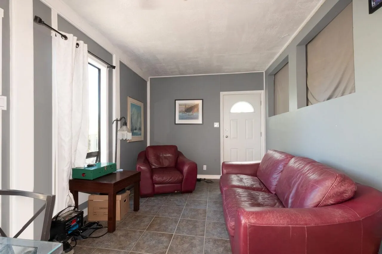 2564 Panorama Drive