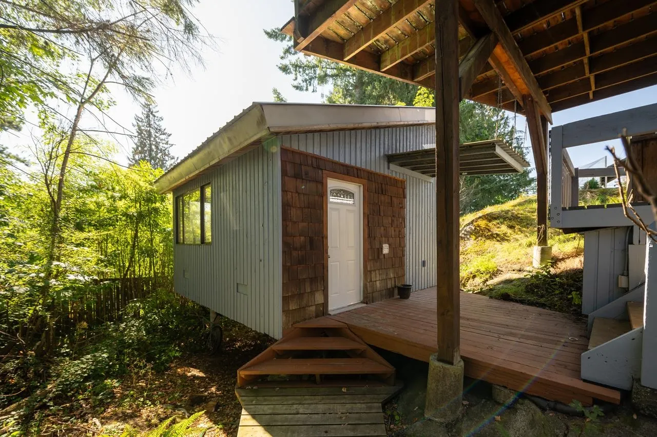 4477 Strathcona Road