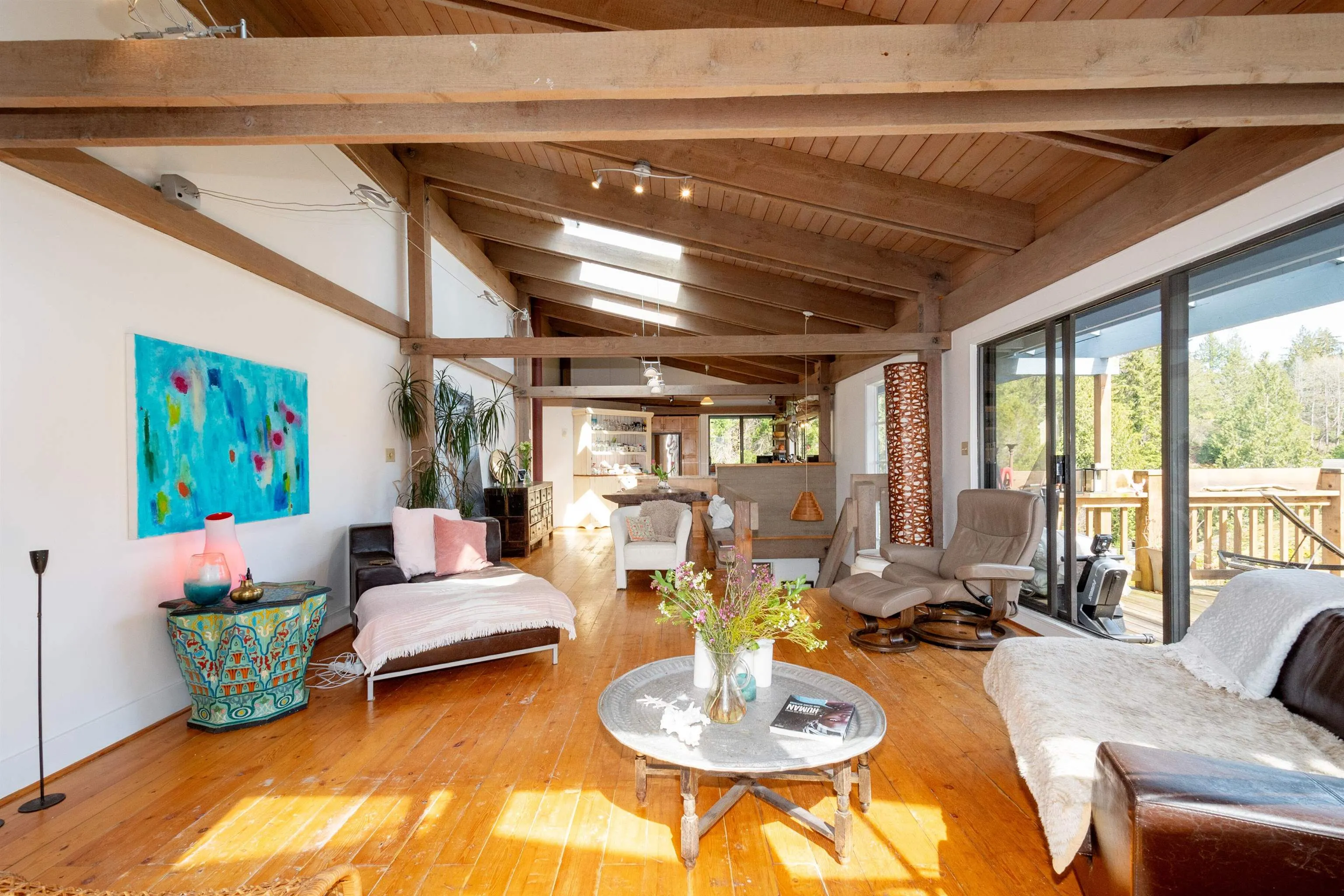4477 Strathcona Road