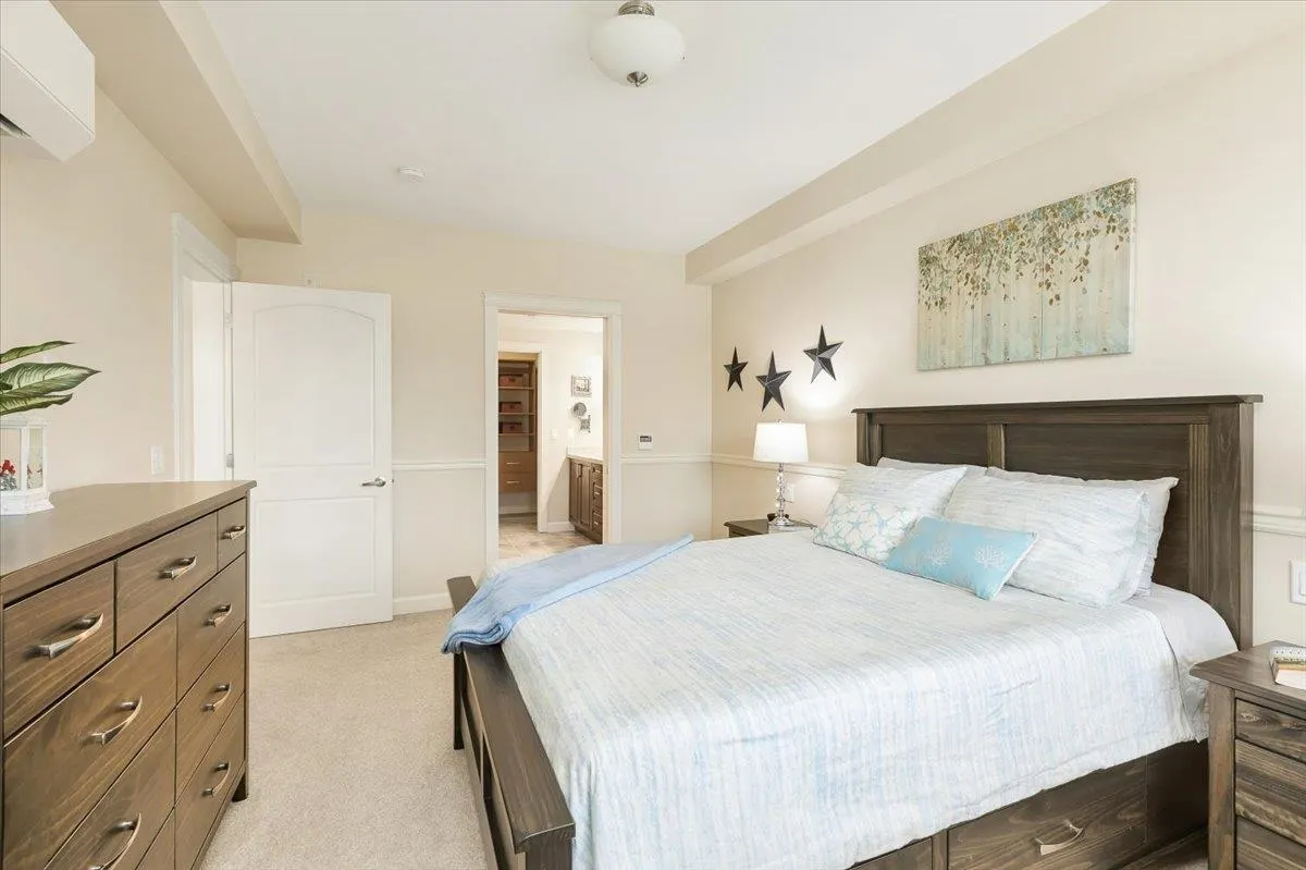 202 14588 Mcdougall Drive
