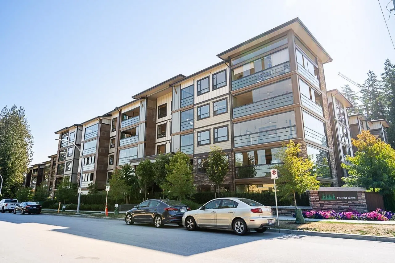 202 14588 Mcdougall Drive