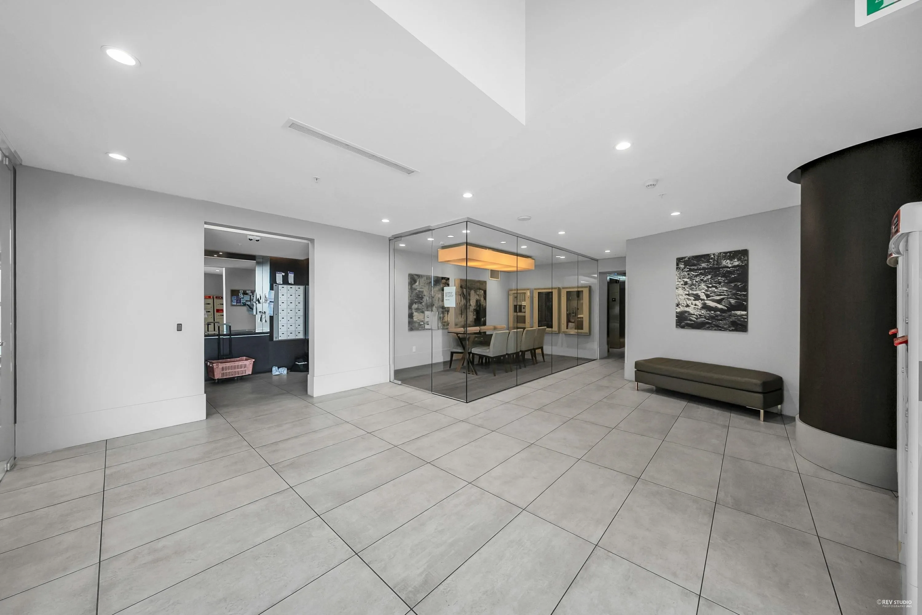 1005 1550 Fern Street