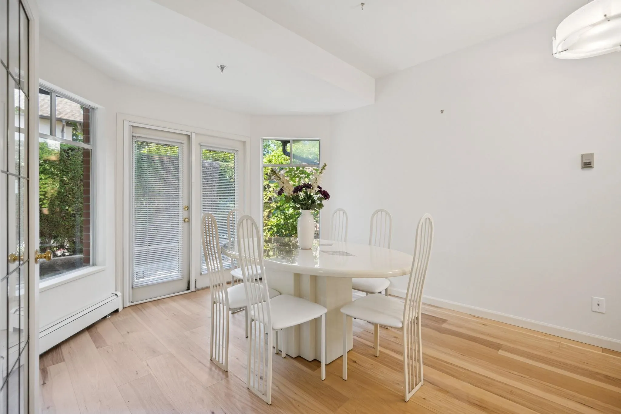 43 5880 Hampton Place