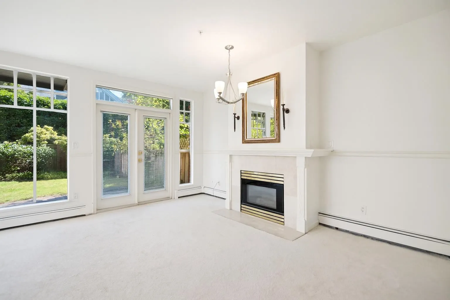 43 5880 Hampton Place