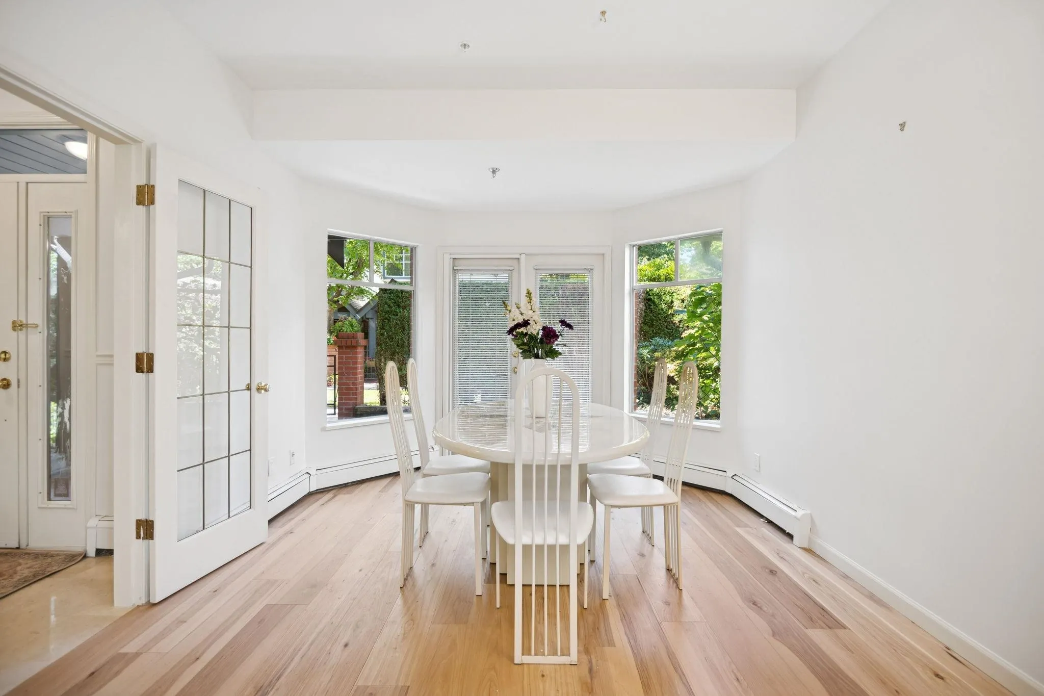 43 5880 Hampton Place