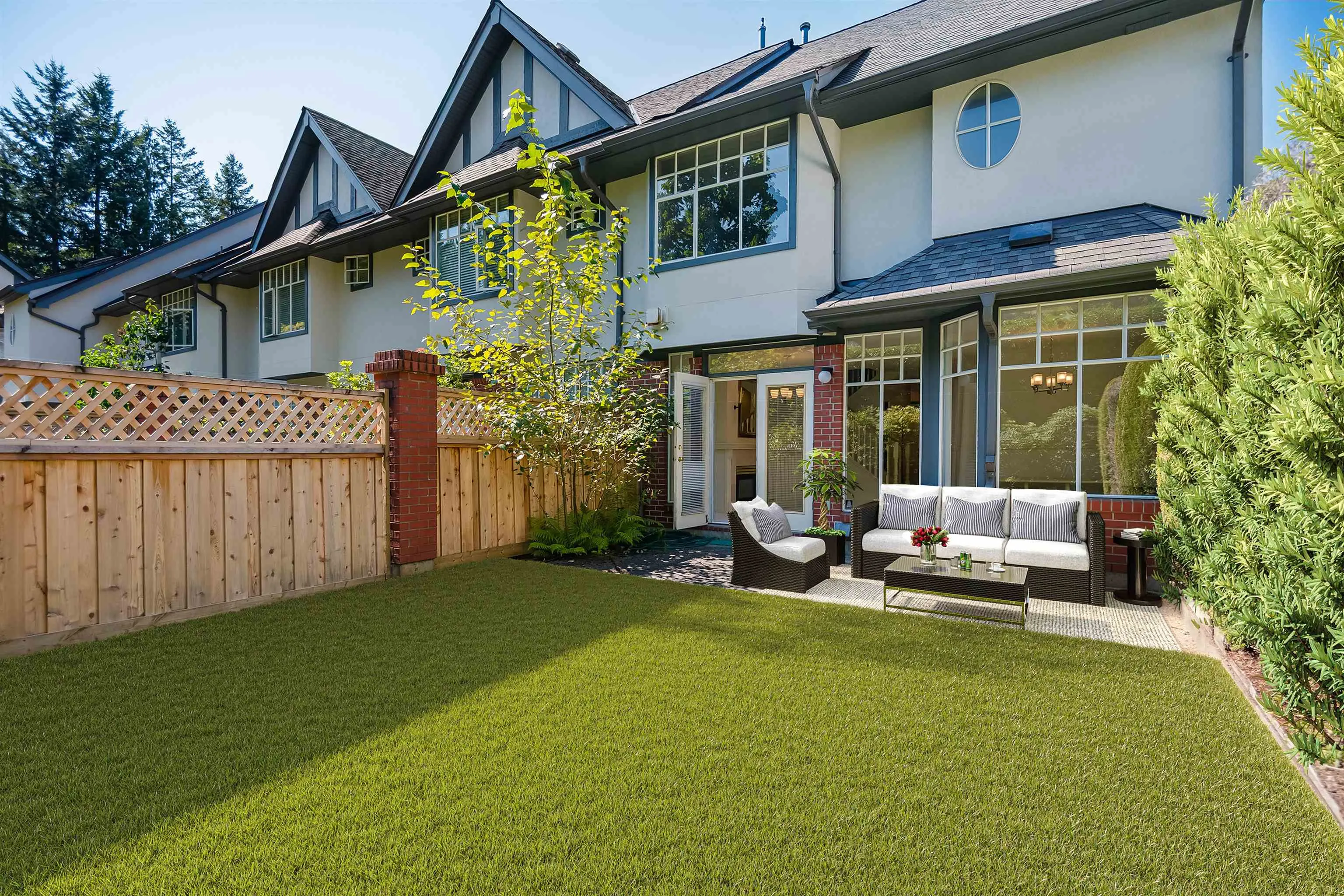 43 5880 Hampton Place