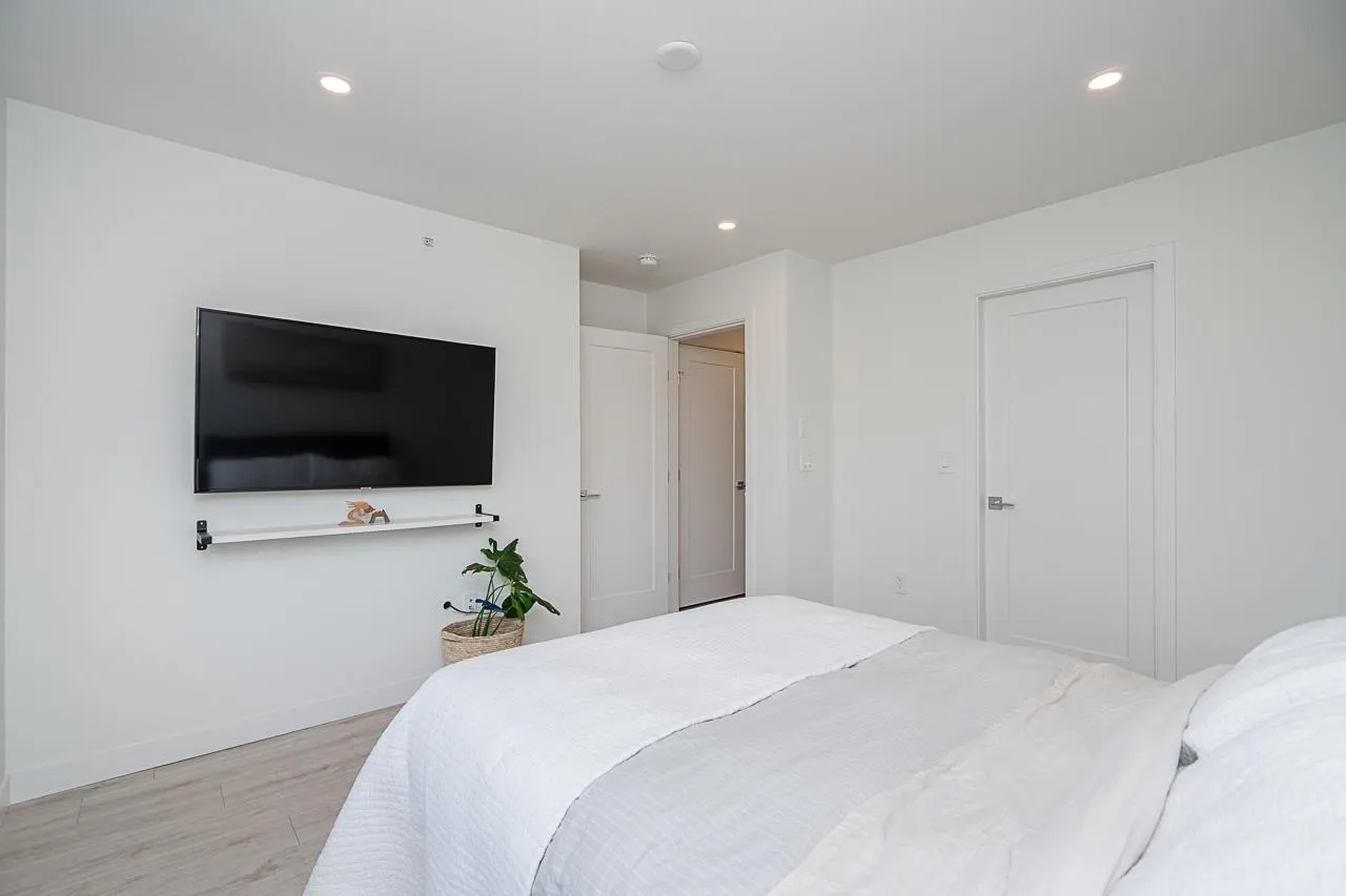 30 20150 81 Avenue