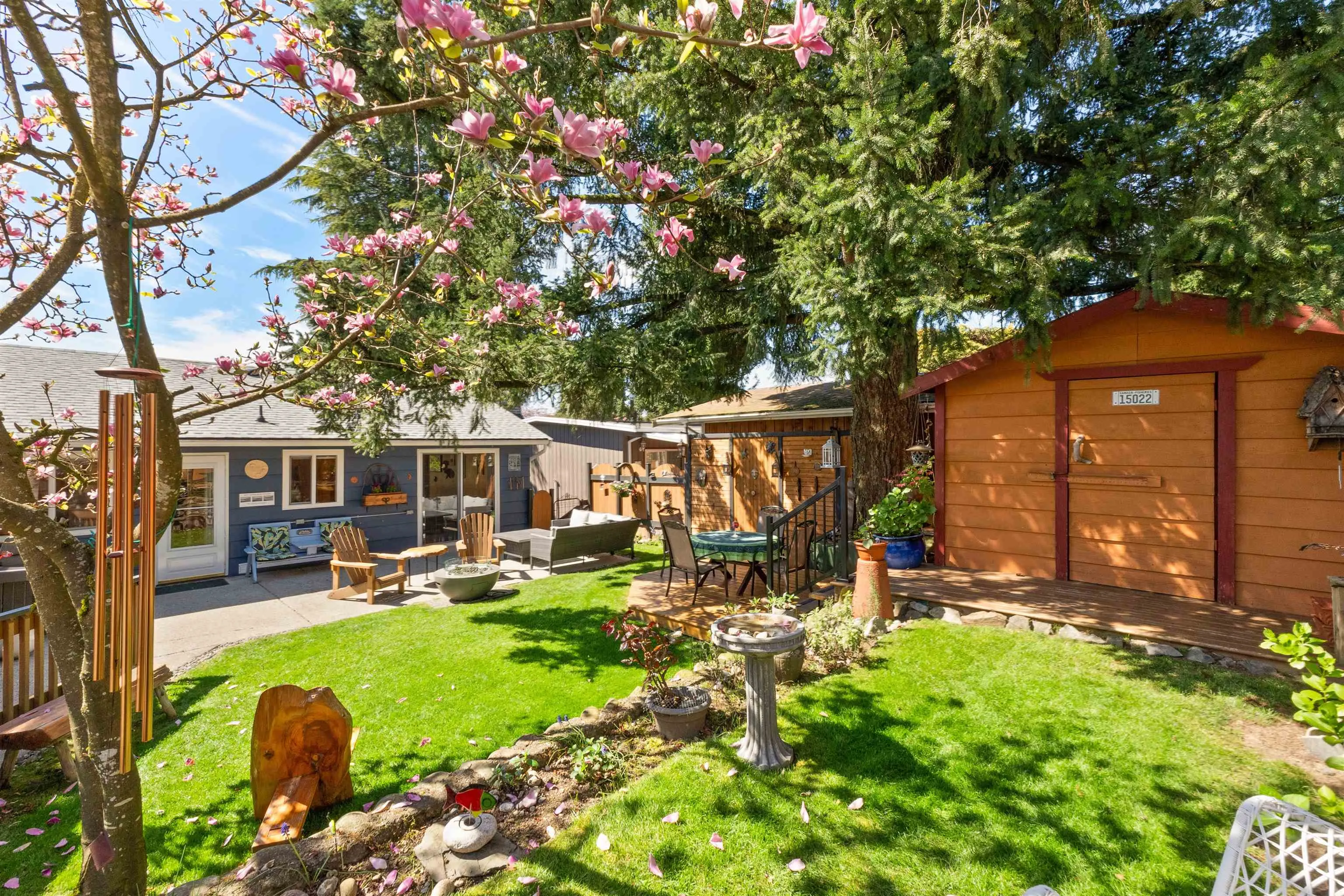 83 Mott Crescent