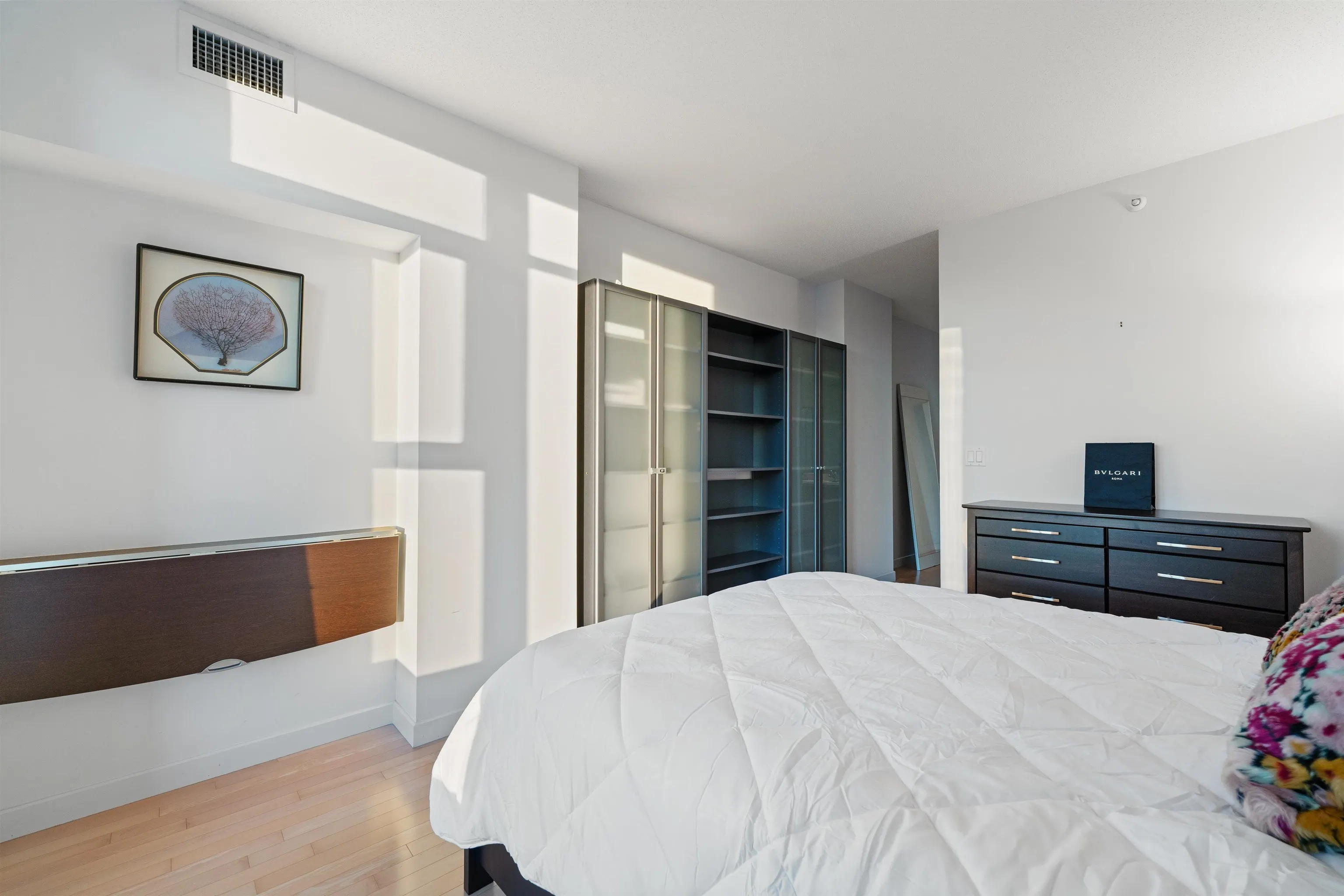 1404 1790 Bayshore Drive