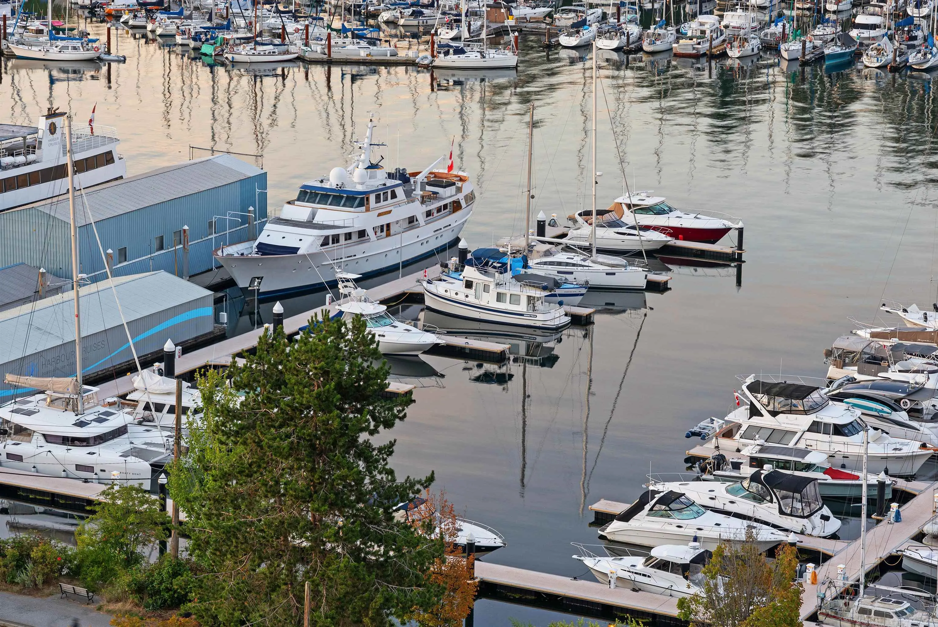 1404 1790 Bayshore Drive