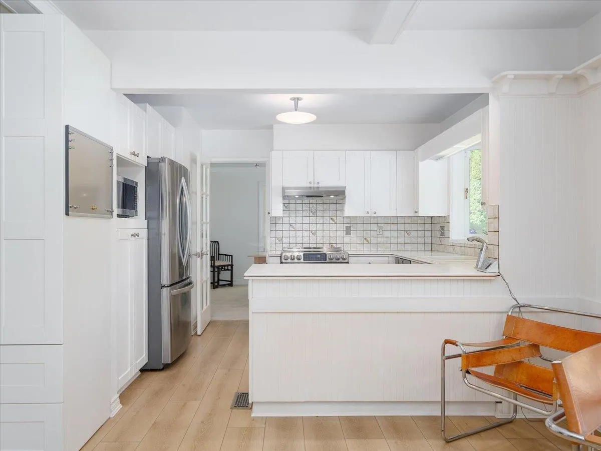 535 Newcroft Place