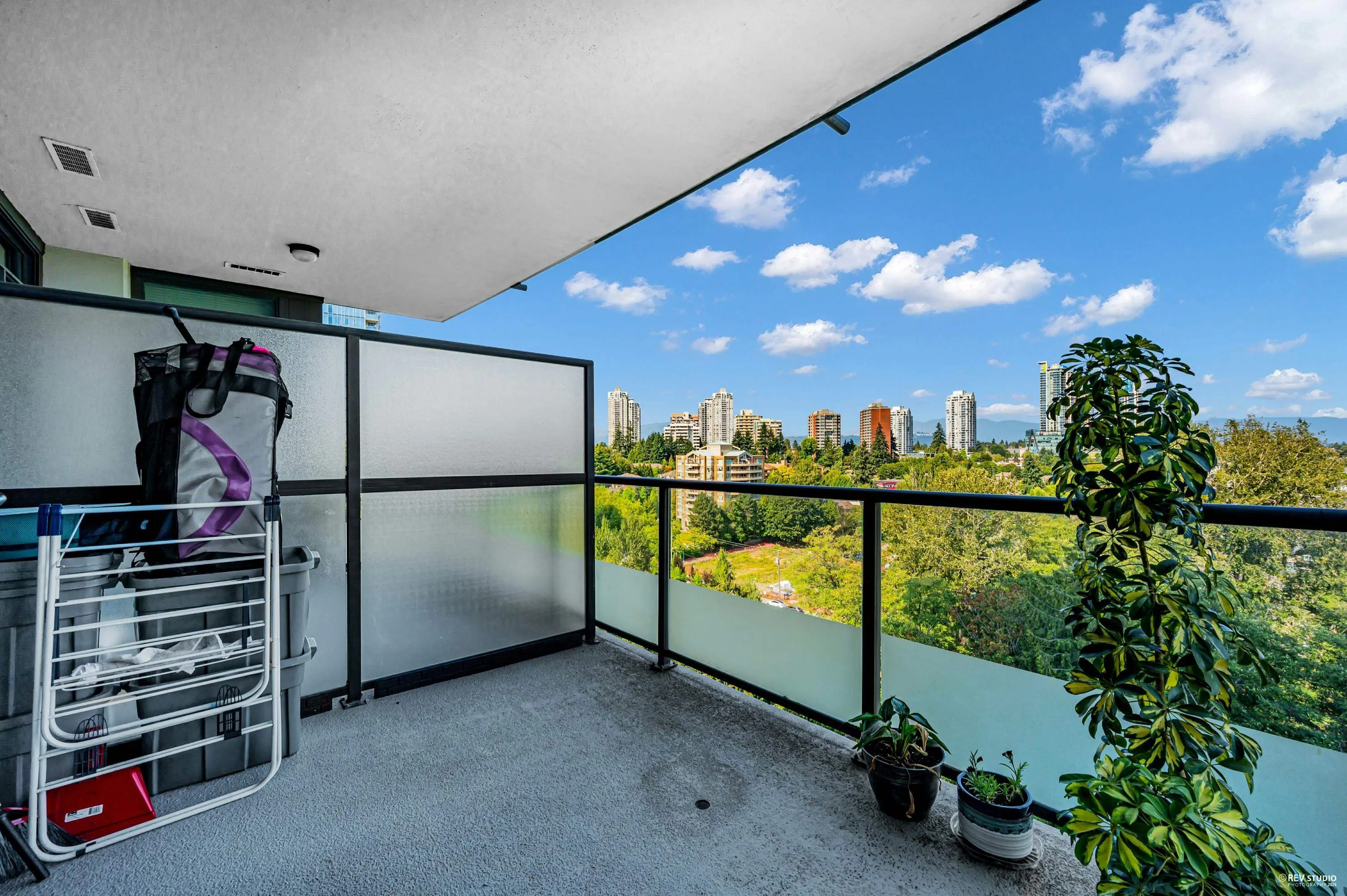 1606 7088 18th Avenue