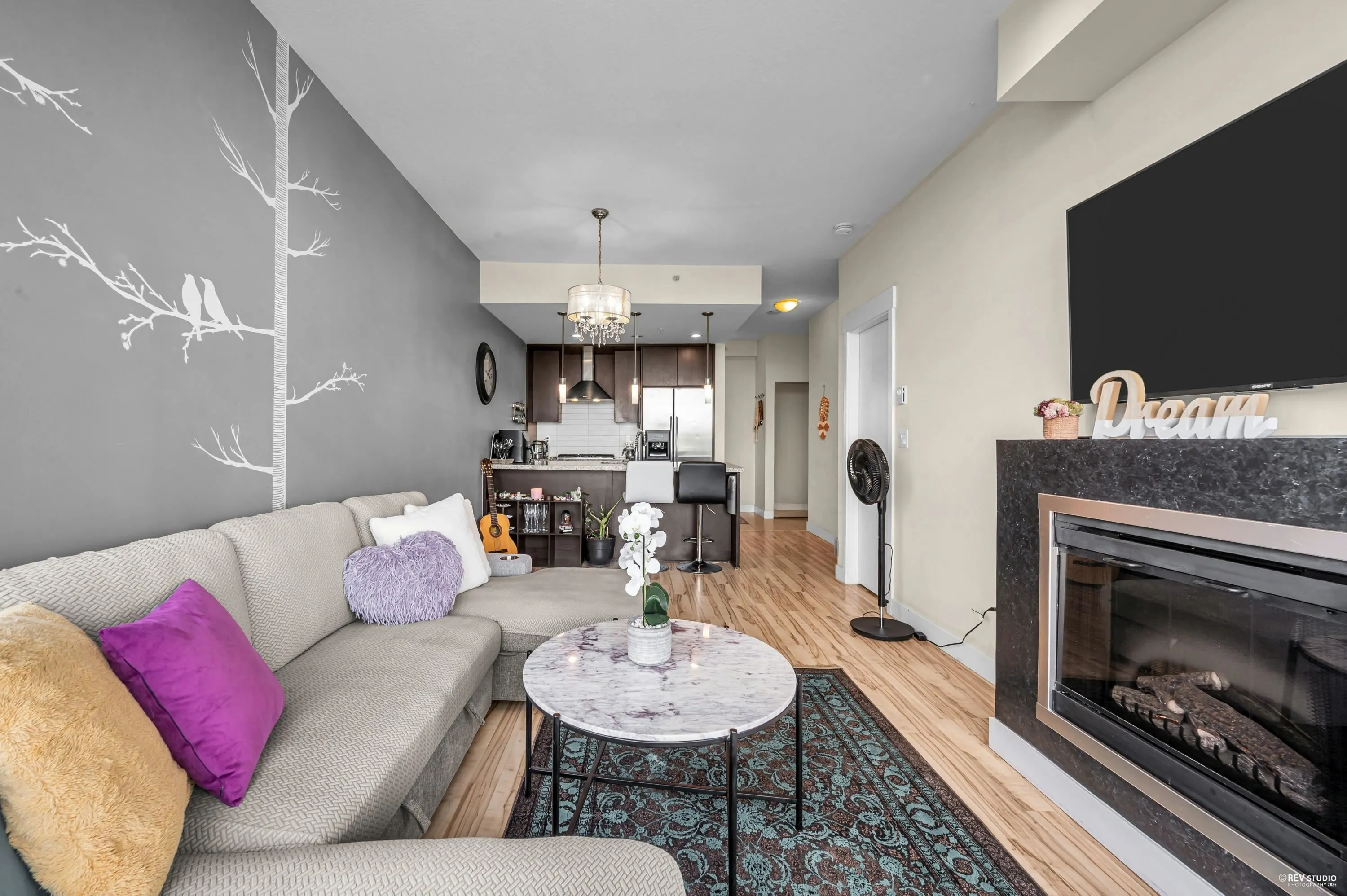 1606 7088 18th Avenue
