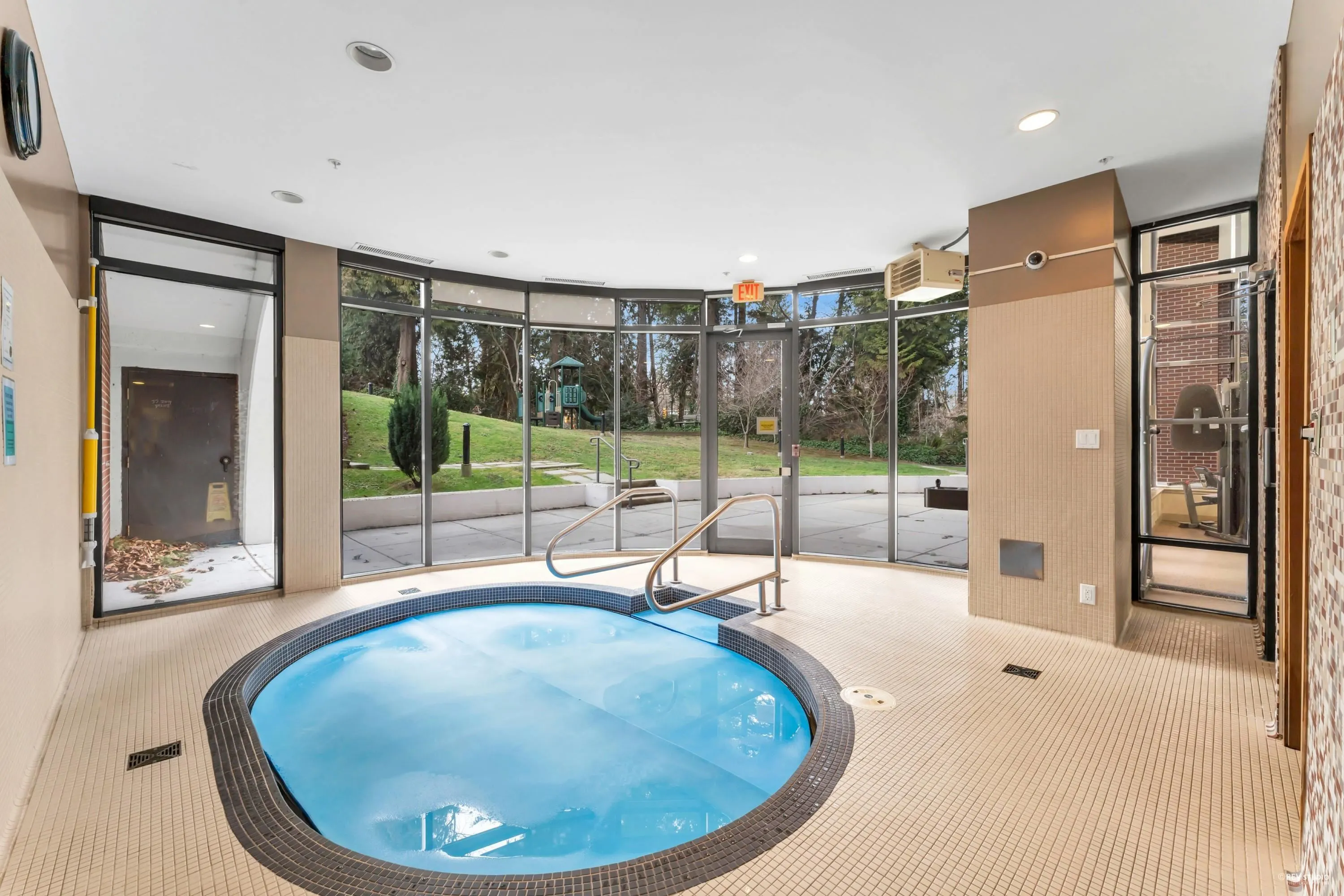 1606 7088 18th Avenue