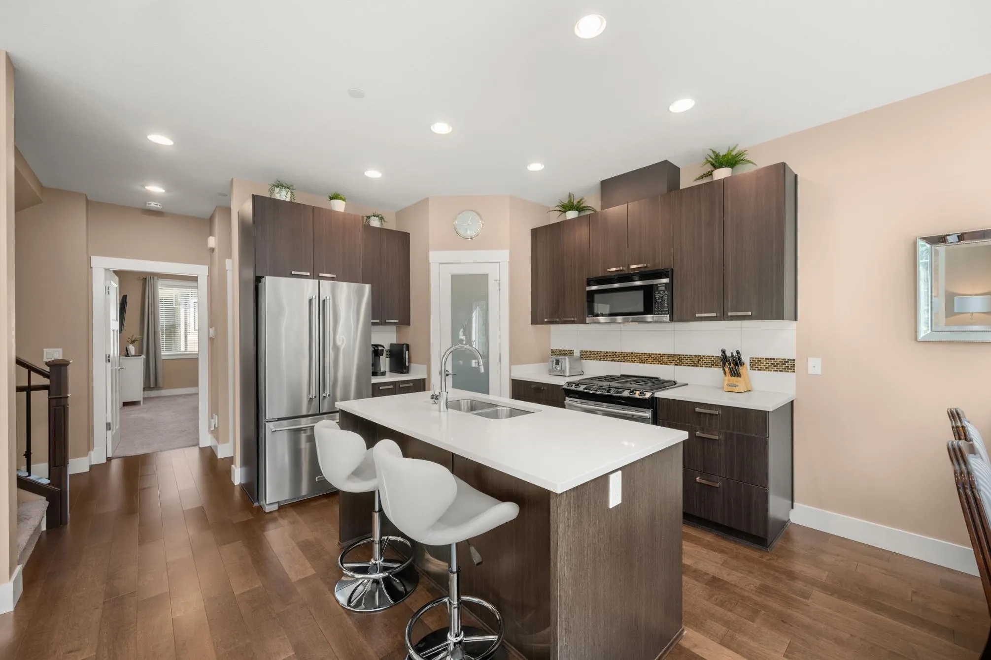 9 23709 111a Avenue