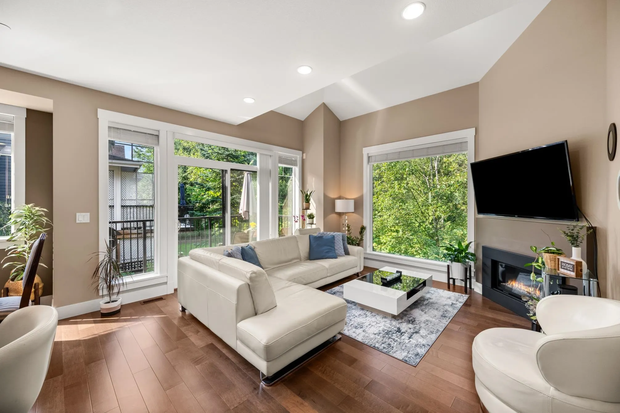 9 23709 111a Avenue