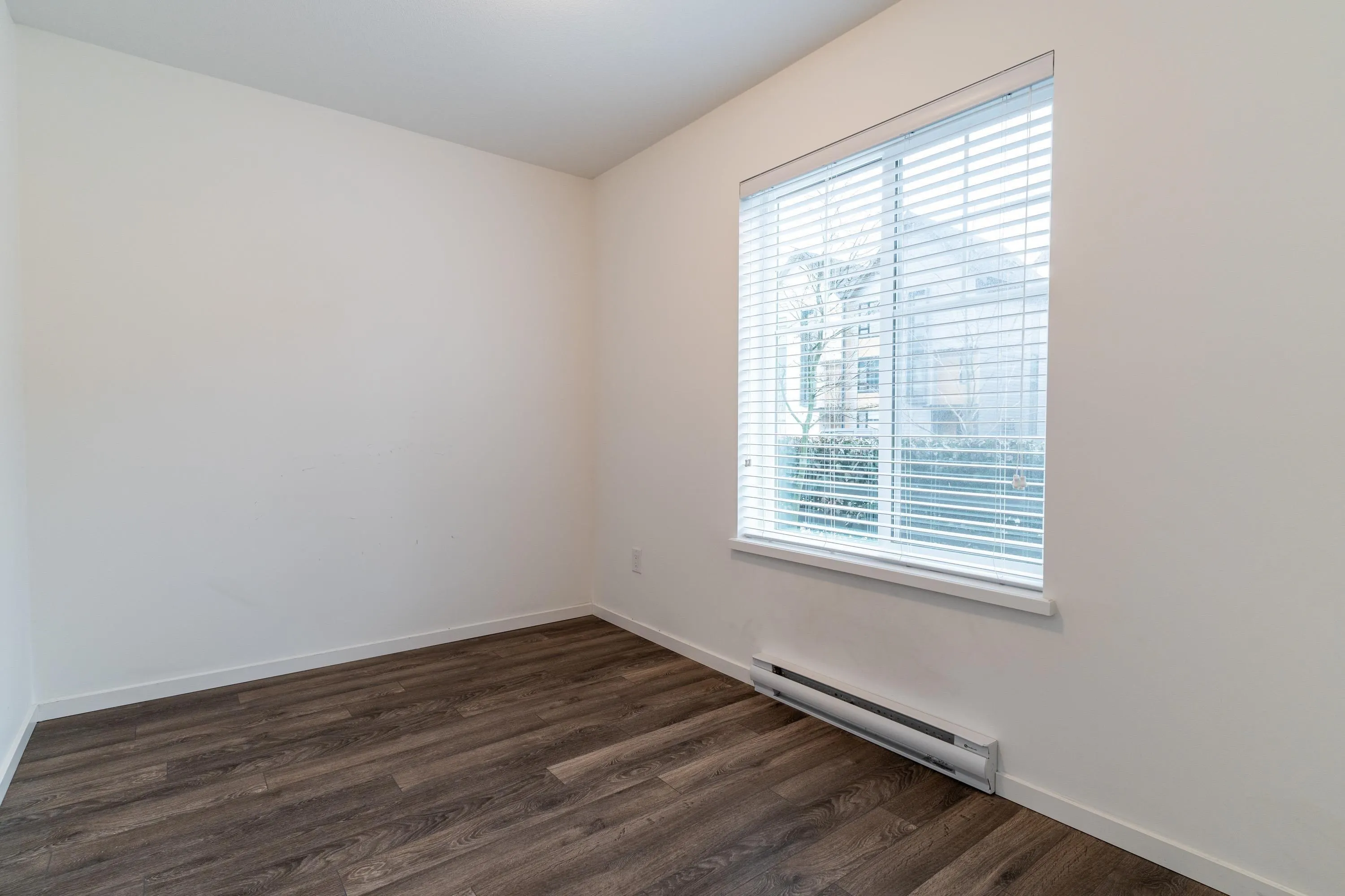 82 16678 25 Avenue