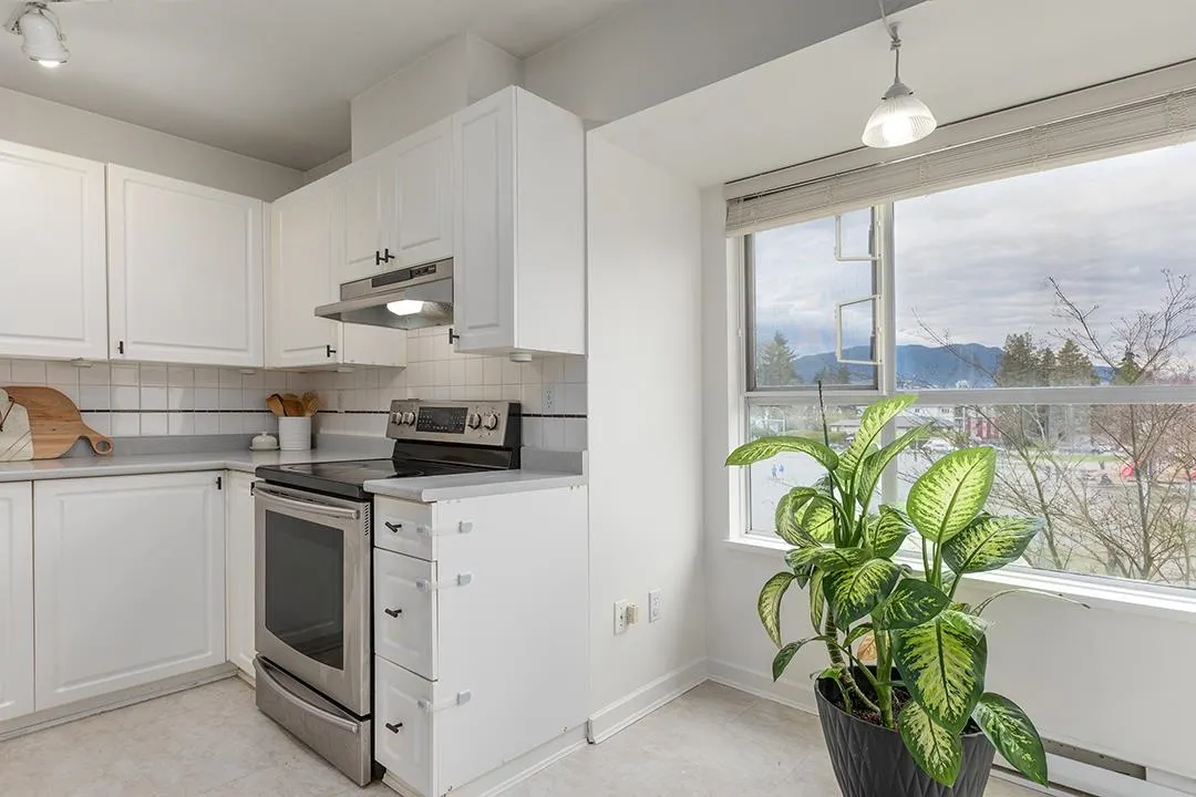 208 2285 Pitt River Road