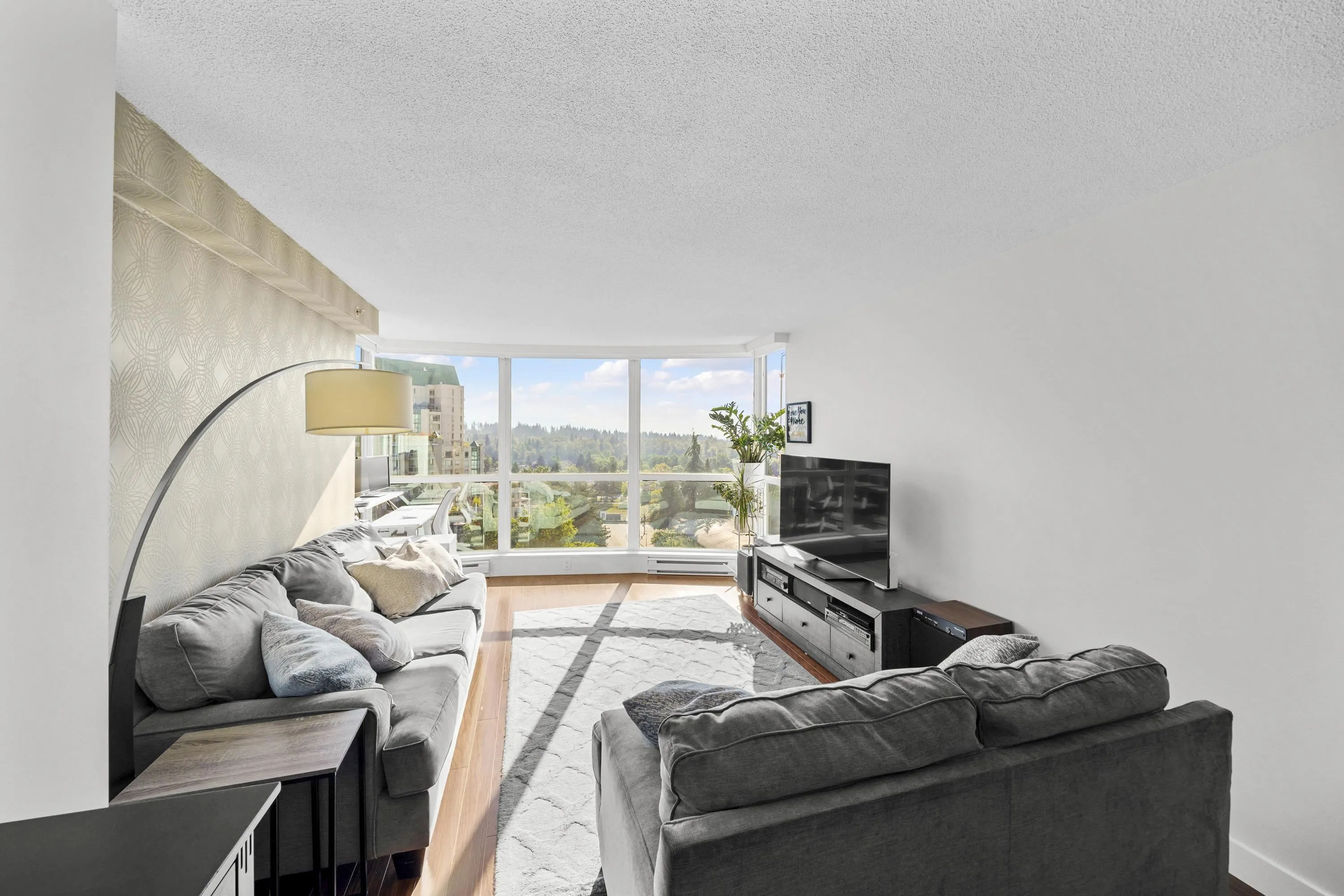 1405 3071 Glen Drive
