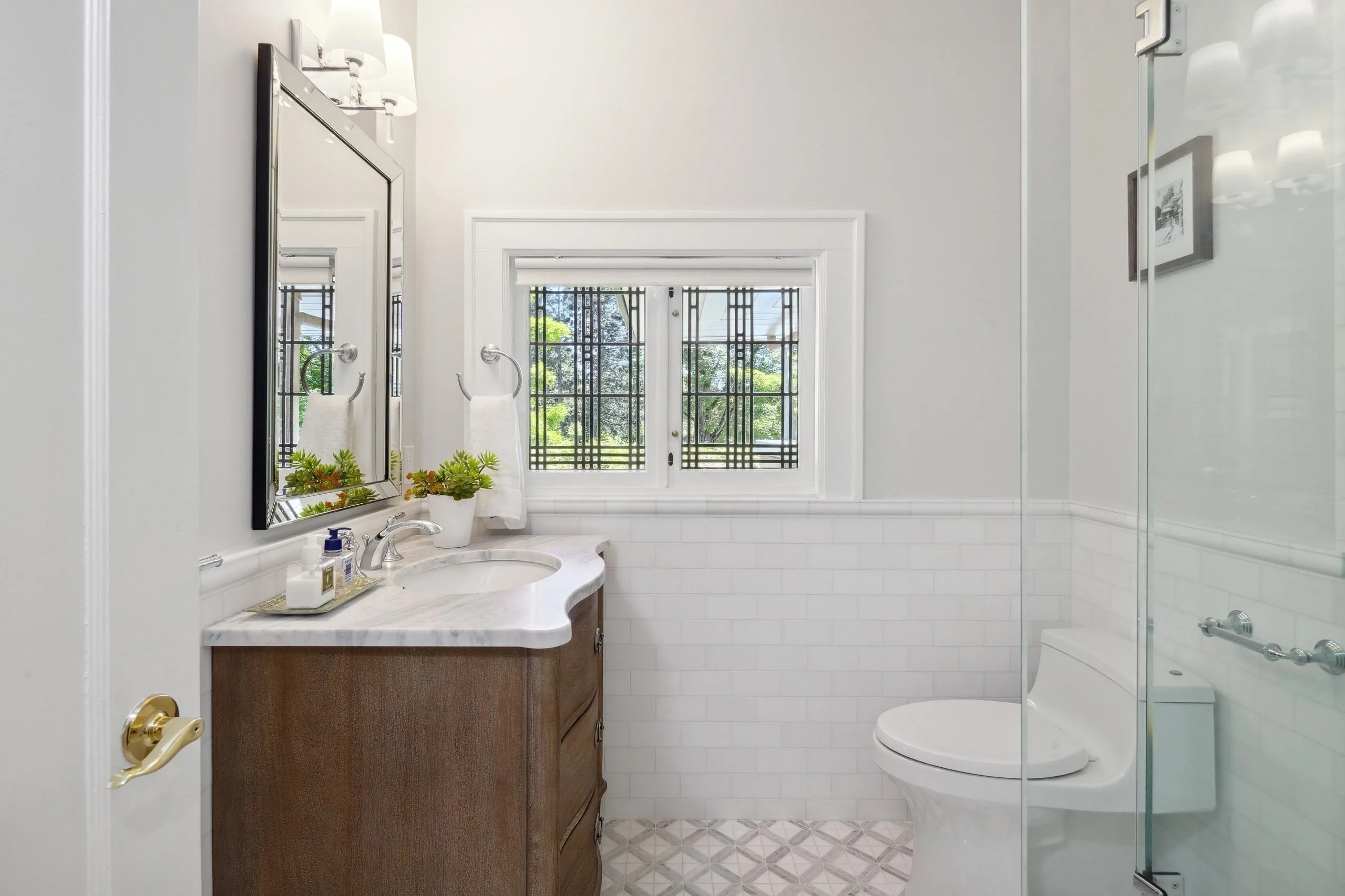 4051 Marguerite Street