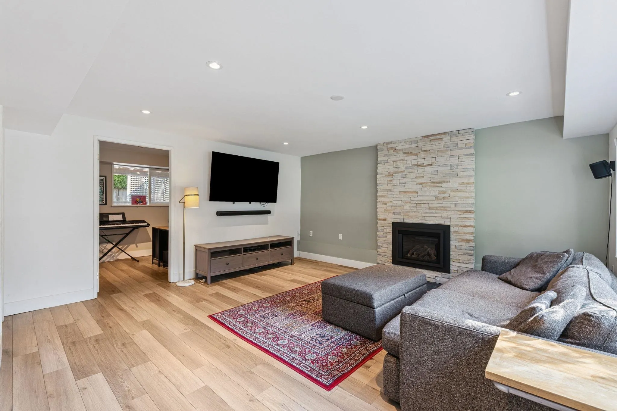5180 Winskill Drive