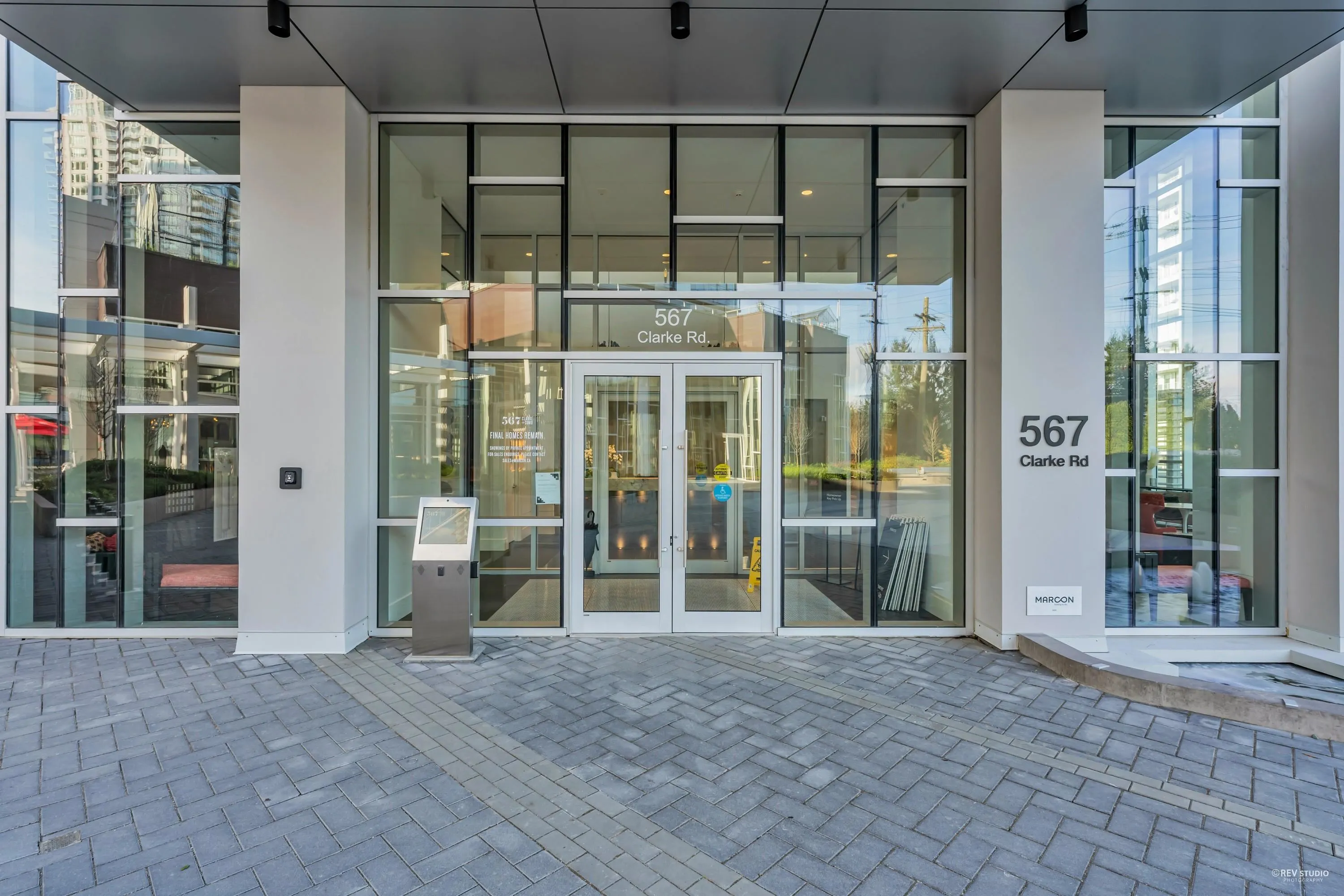2906 567 Clarke Road