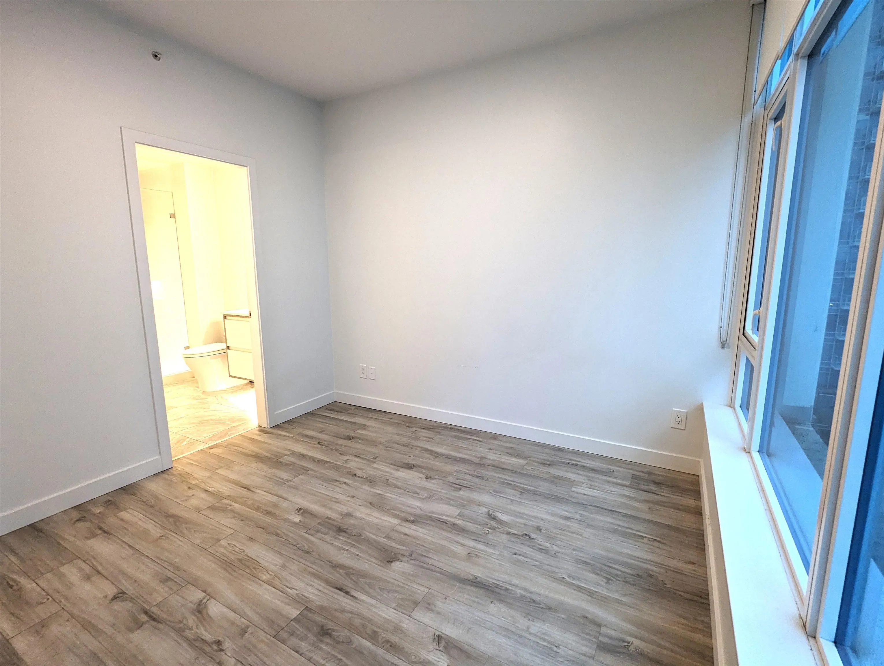 603 2288 Alpha Avenue
