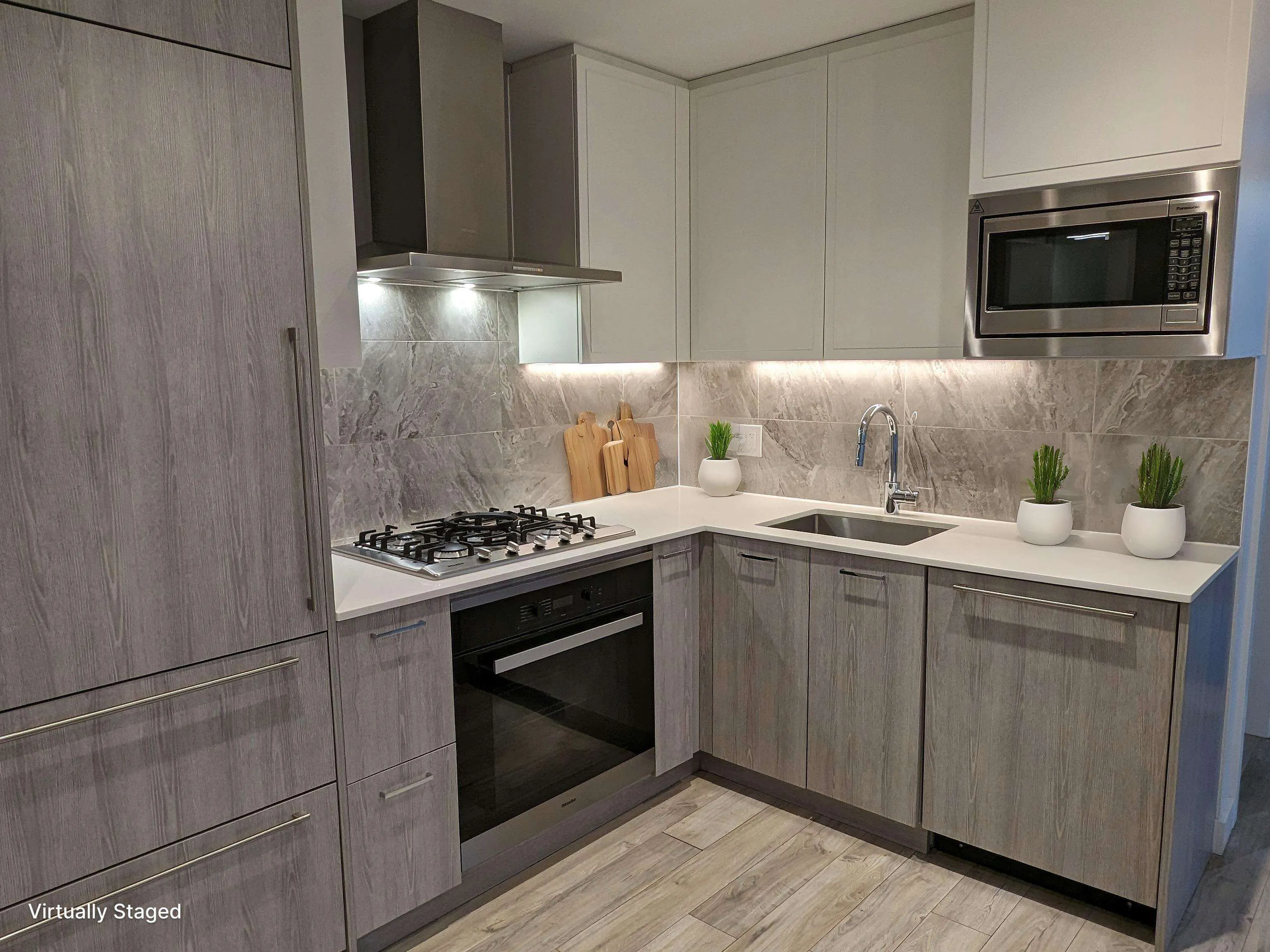 603 2288 Alpha Avenue