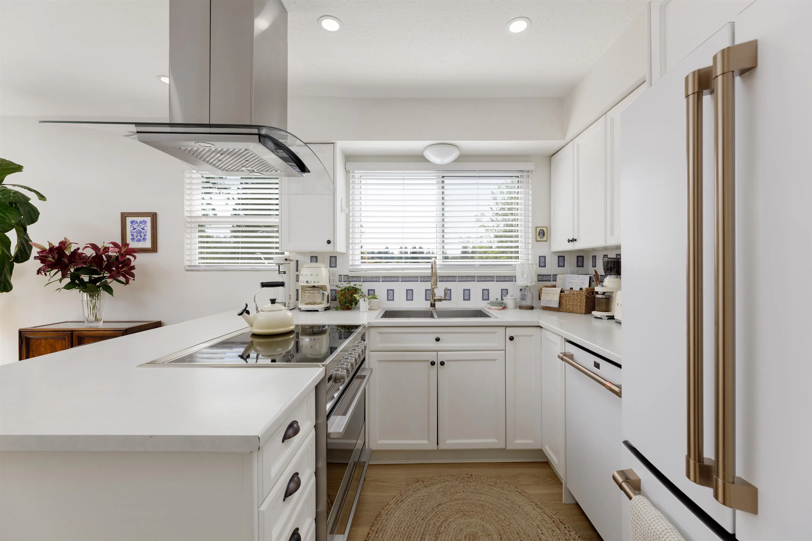 2441 Panorama Drive