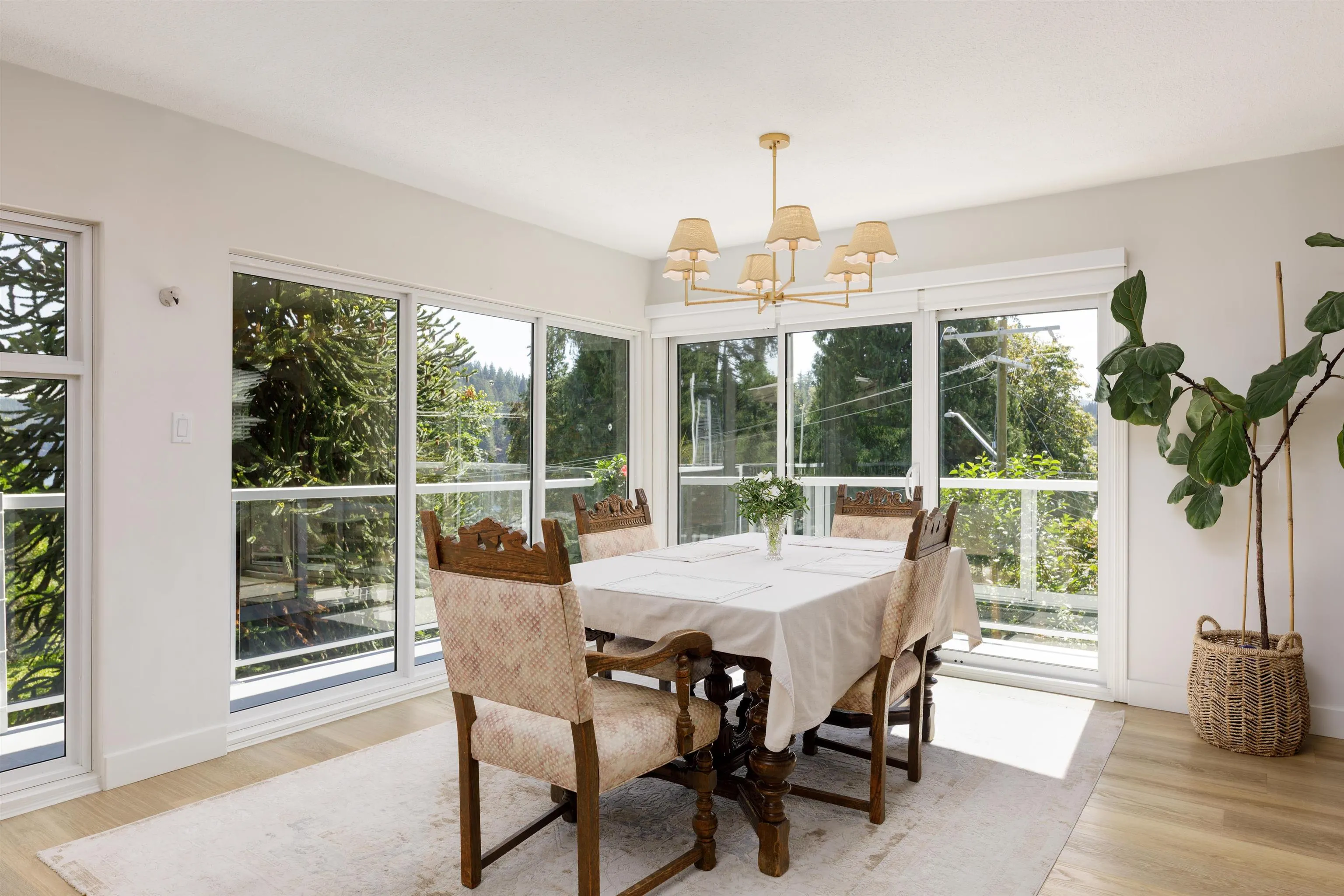 2441 Panorama Drive