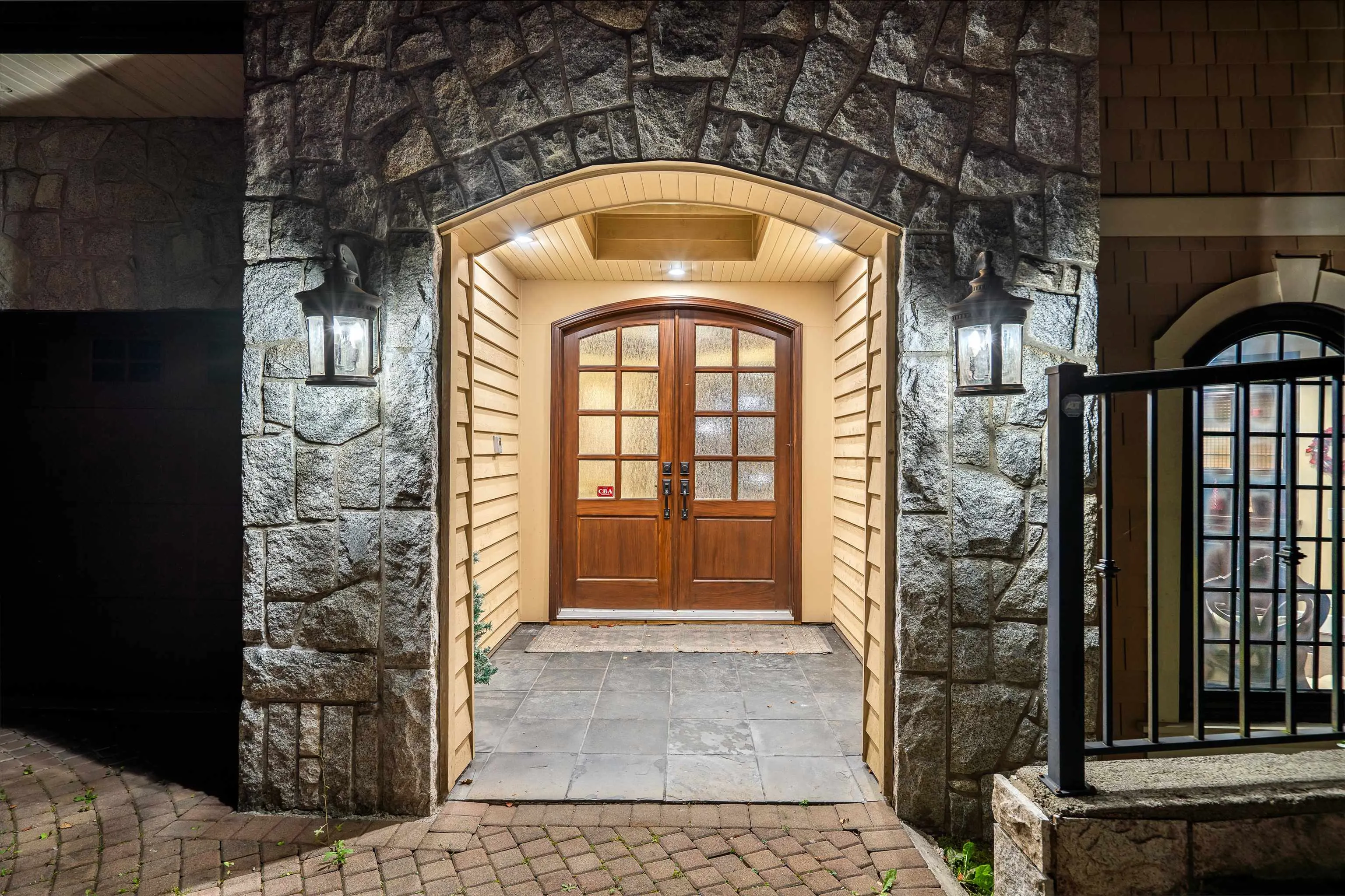2336 Kadlec Court